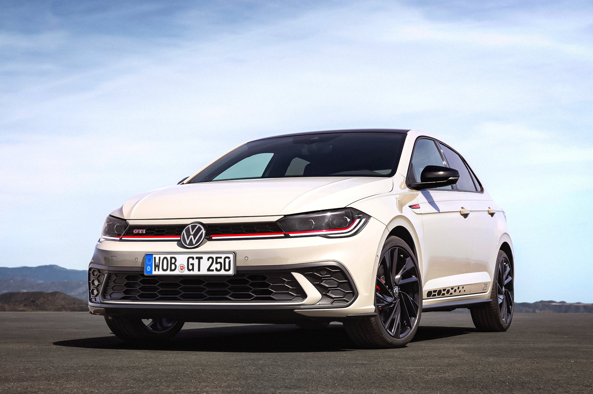 Volkswagen отметил 25-летие Polo GTI особым исполнением — Motor