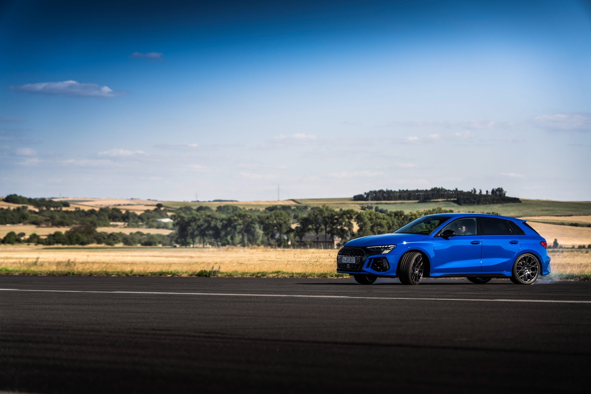 Компания Audi выпустит экстремальную версию горячего хэтчбека RS 3