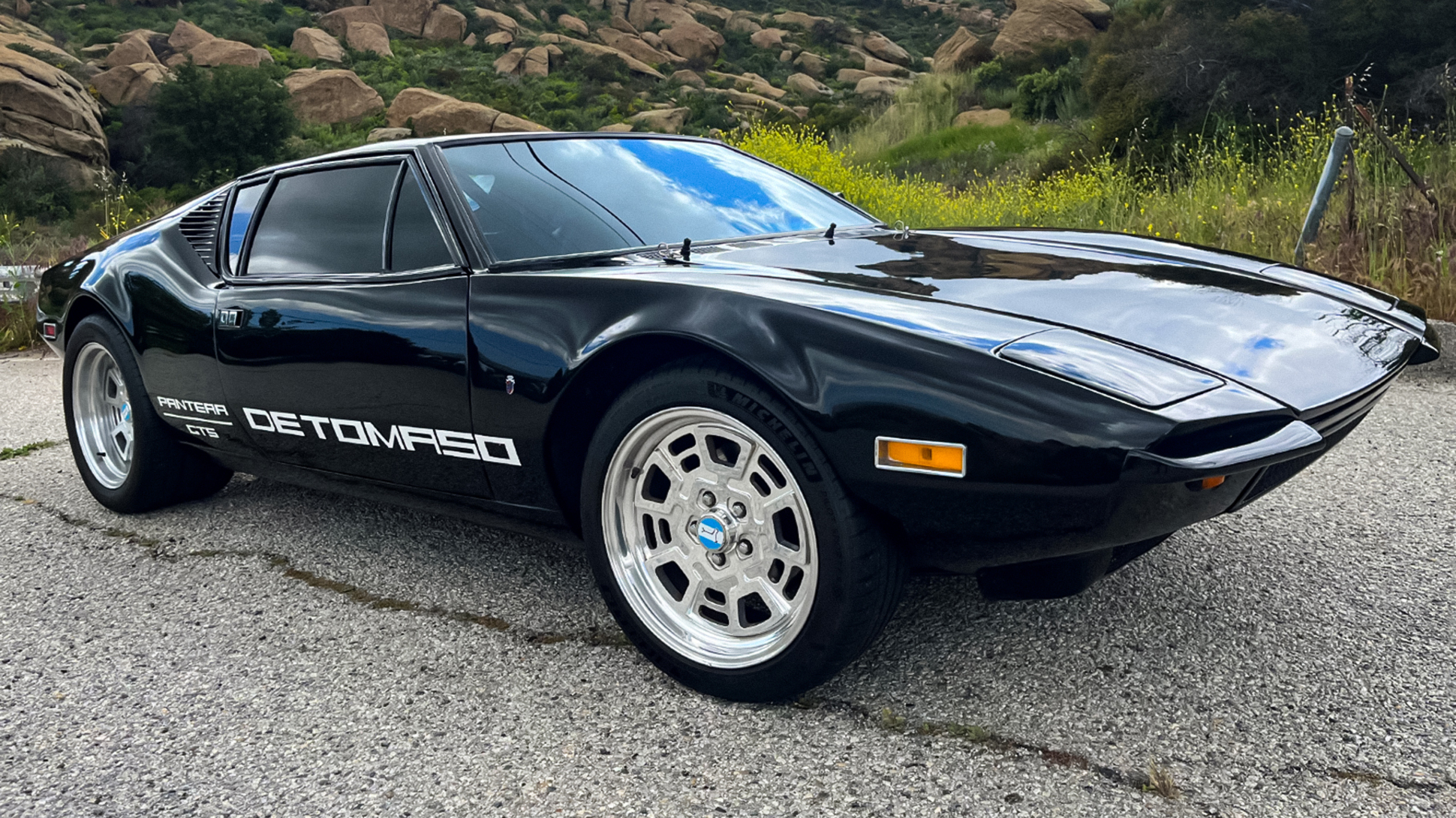 С молотка пустят редкий суперкар De Tomaso Pantera из «Форсажа» — Motor