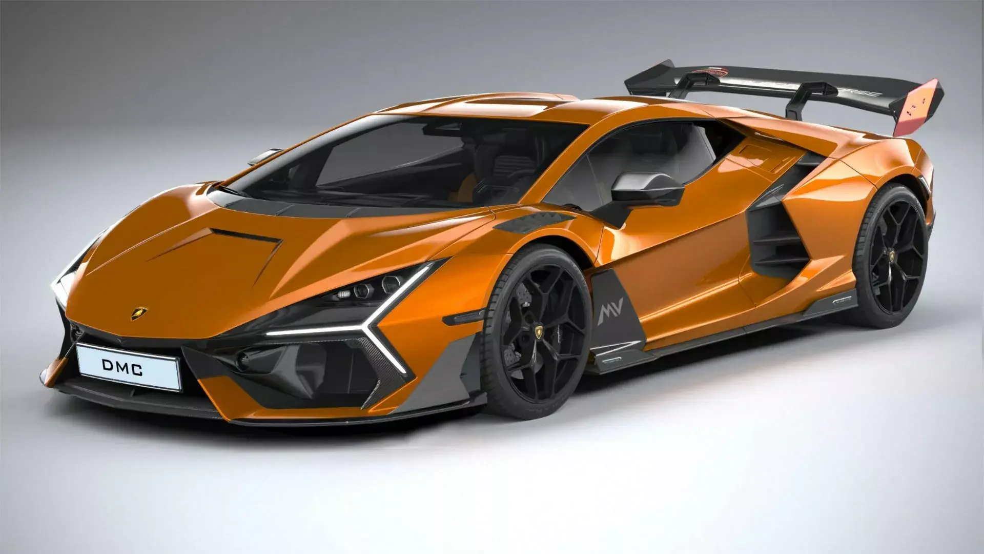 Итальянский супергибрид Lamborghini Revuelto получил первый тюнинг от немецкого ателье
