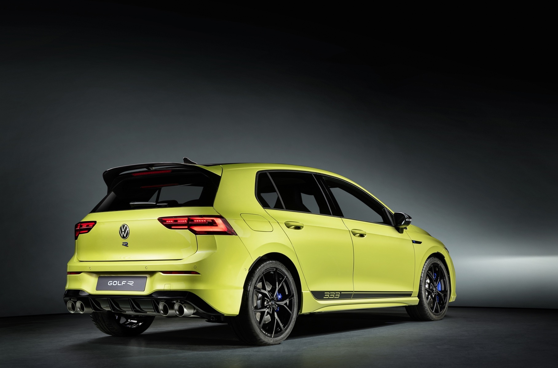 Представлен мощный и очень дорогой Volkswagen Golf R 333 — Motor