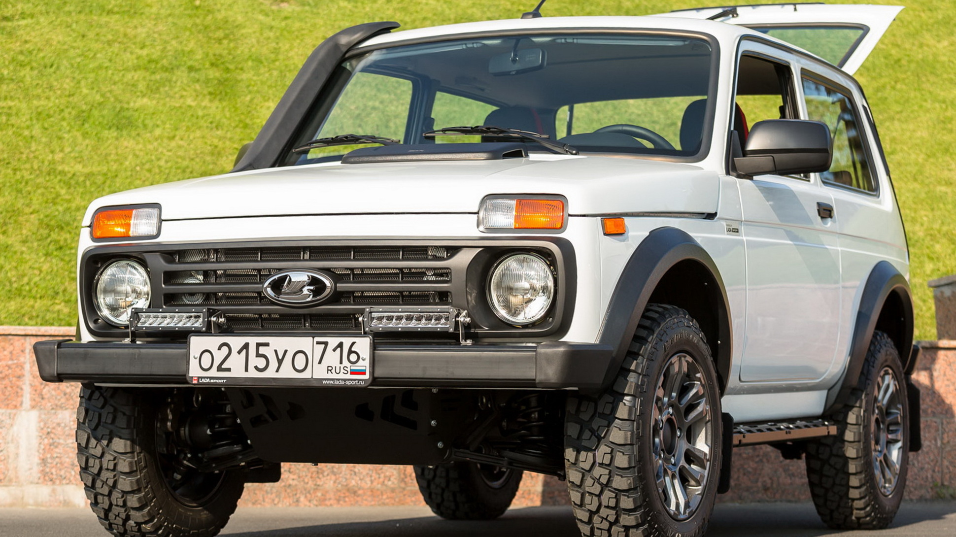 Предсерийный внедорожник Lada Niva Sport: все особенности — Motor