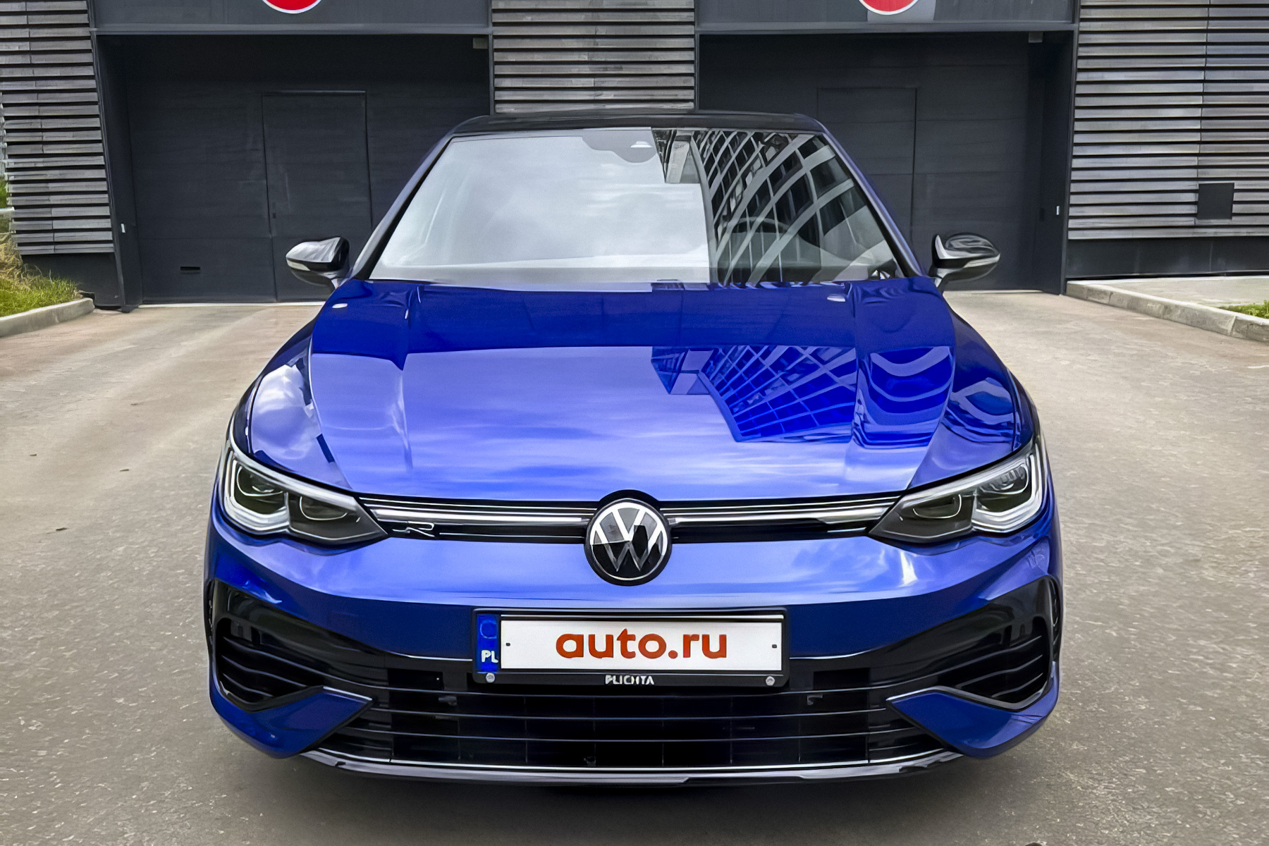 По цене «Крузака»: в России появился 320-сильный Volkswagen Golf — Motor