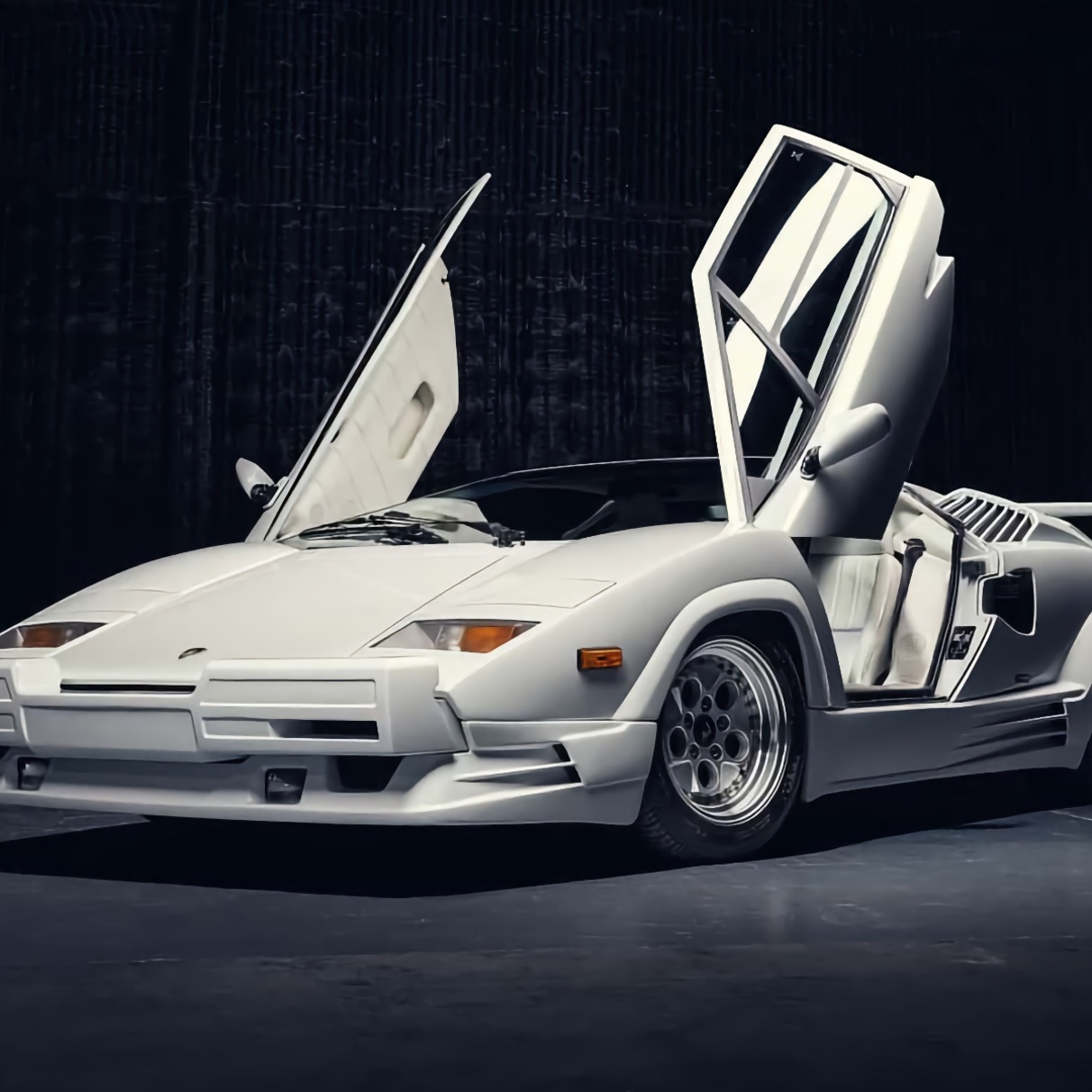 С молотка пустят Lamborghini Countach из фильма «Волк с Уолл-стрит» — Motor