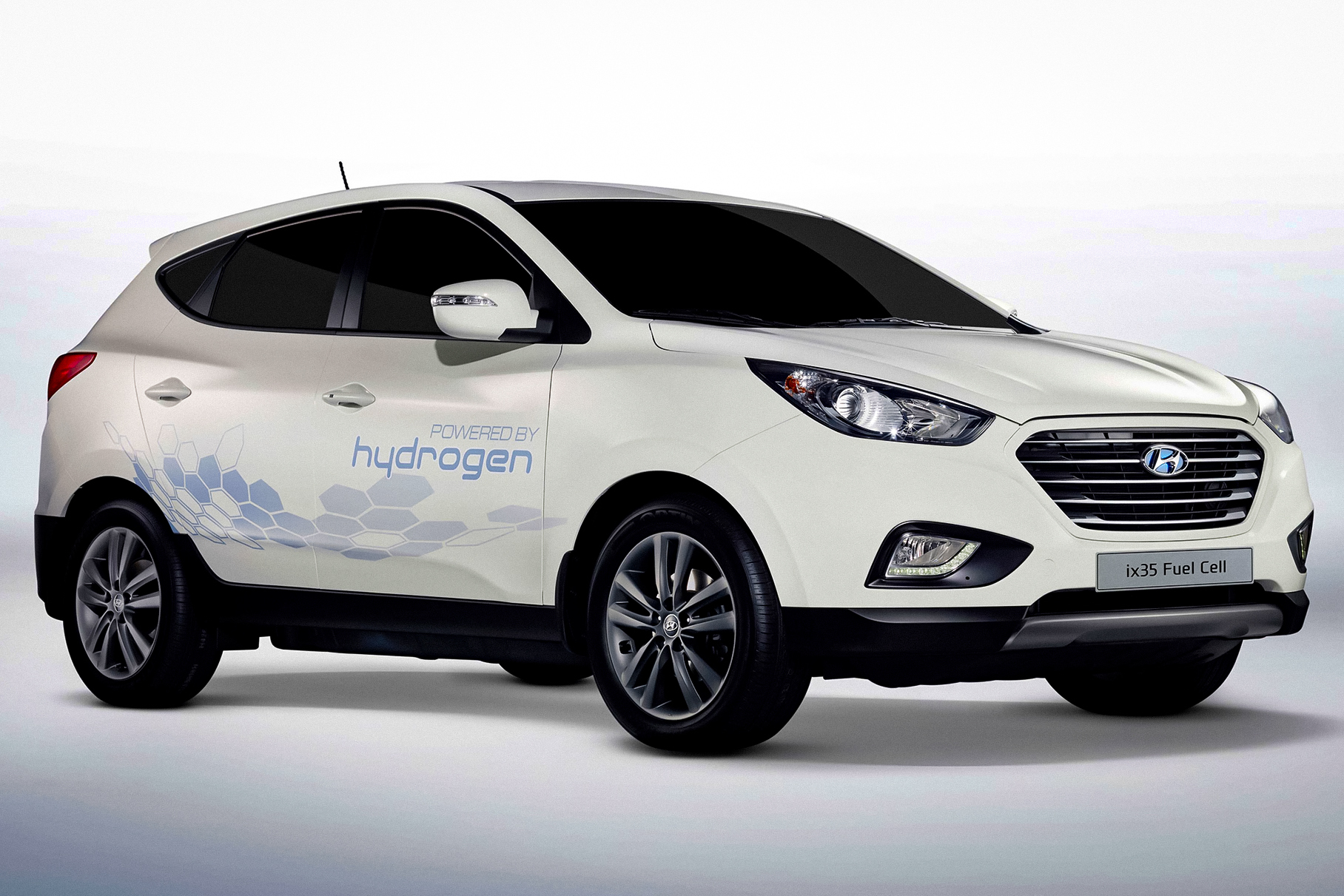 Владелец Hyundai рассказал о поломке, ремонт которой оценили в 11 млн  рублей — Motor