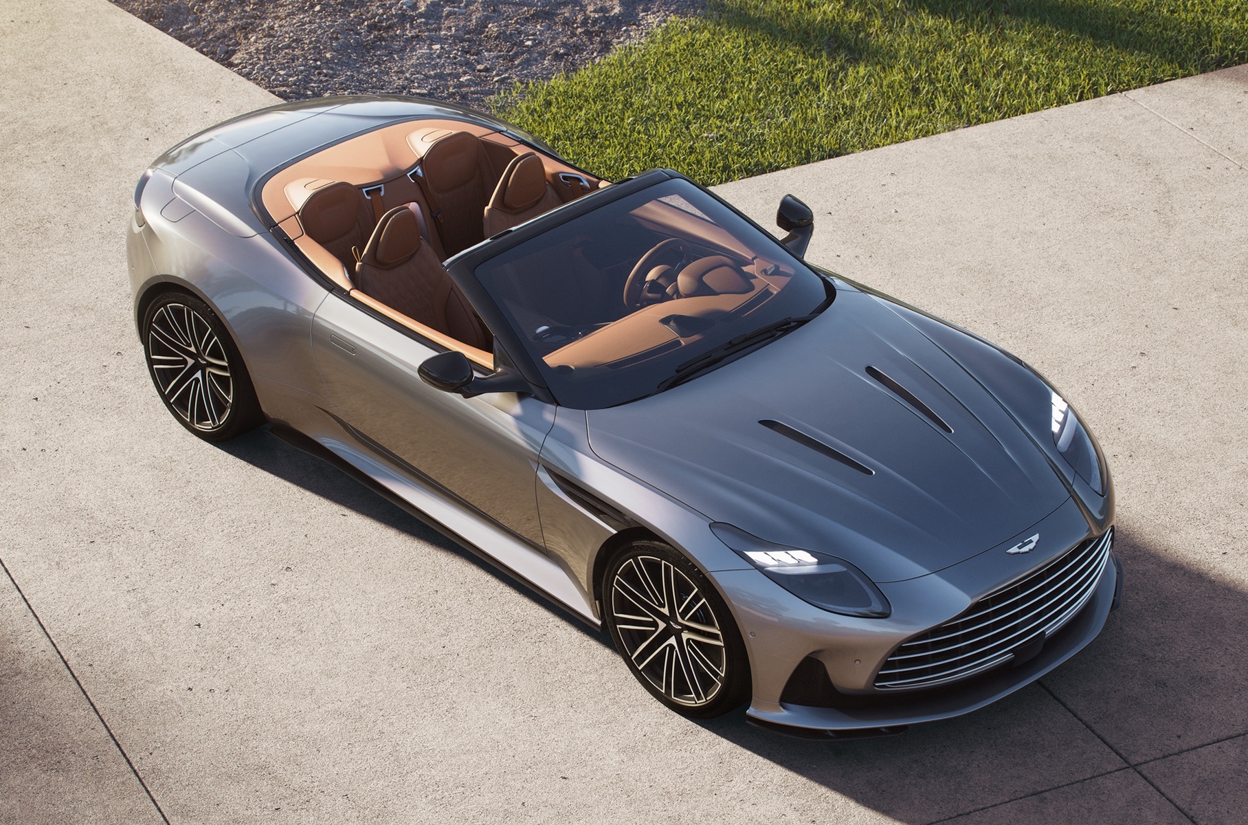 aston martin db12 2023