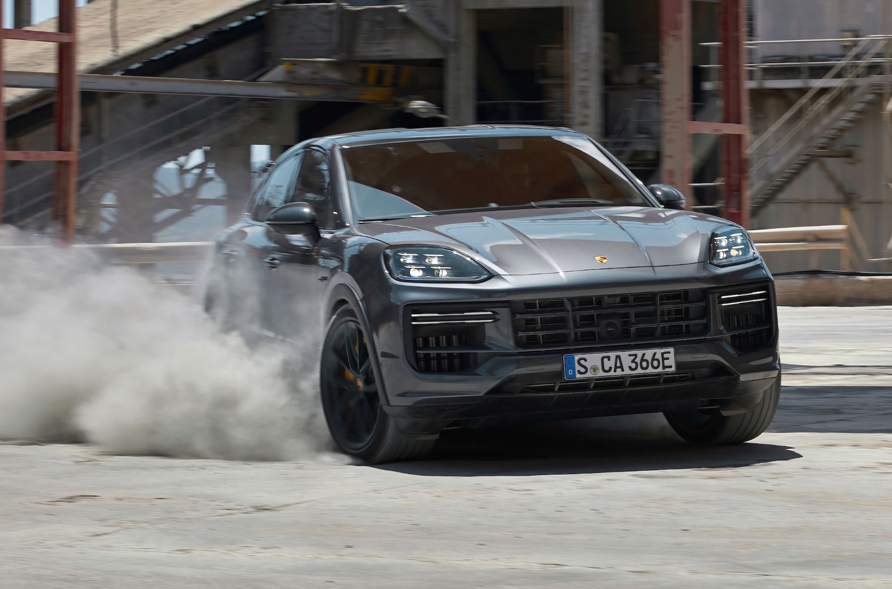 Представлен самый мощный в истории Porsche Cayenne — Motor