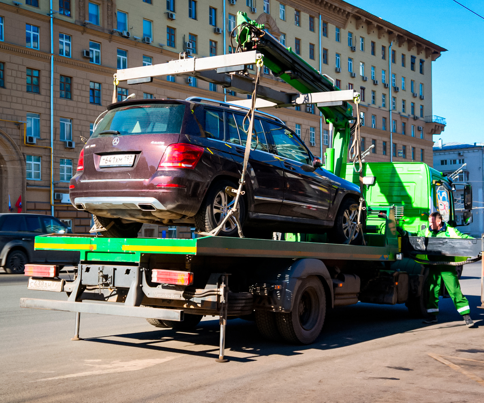 В Москве поднимут стоимость парковки и эвакуации — Motor