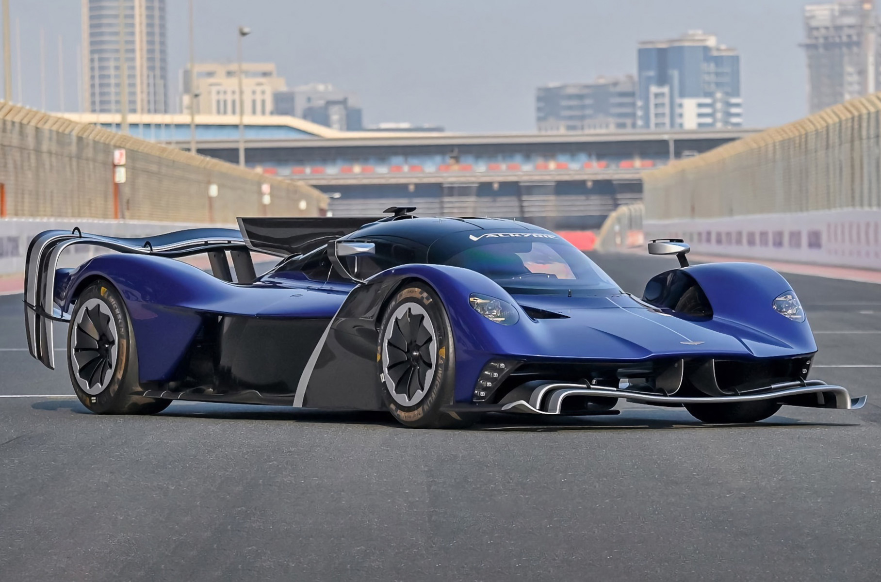 aston martin valkyrie amr pro 2022