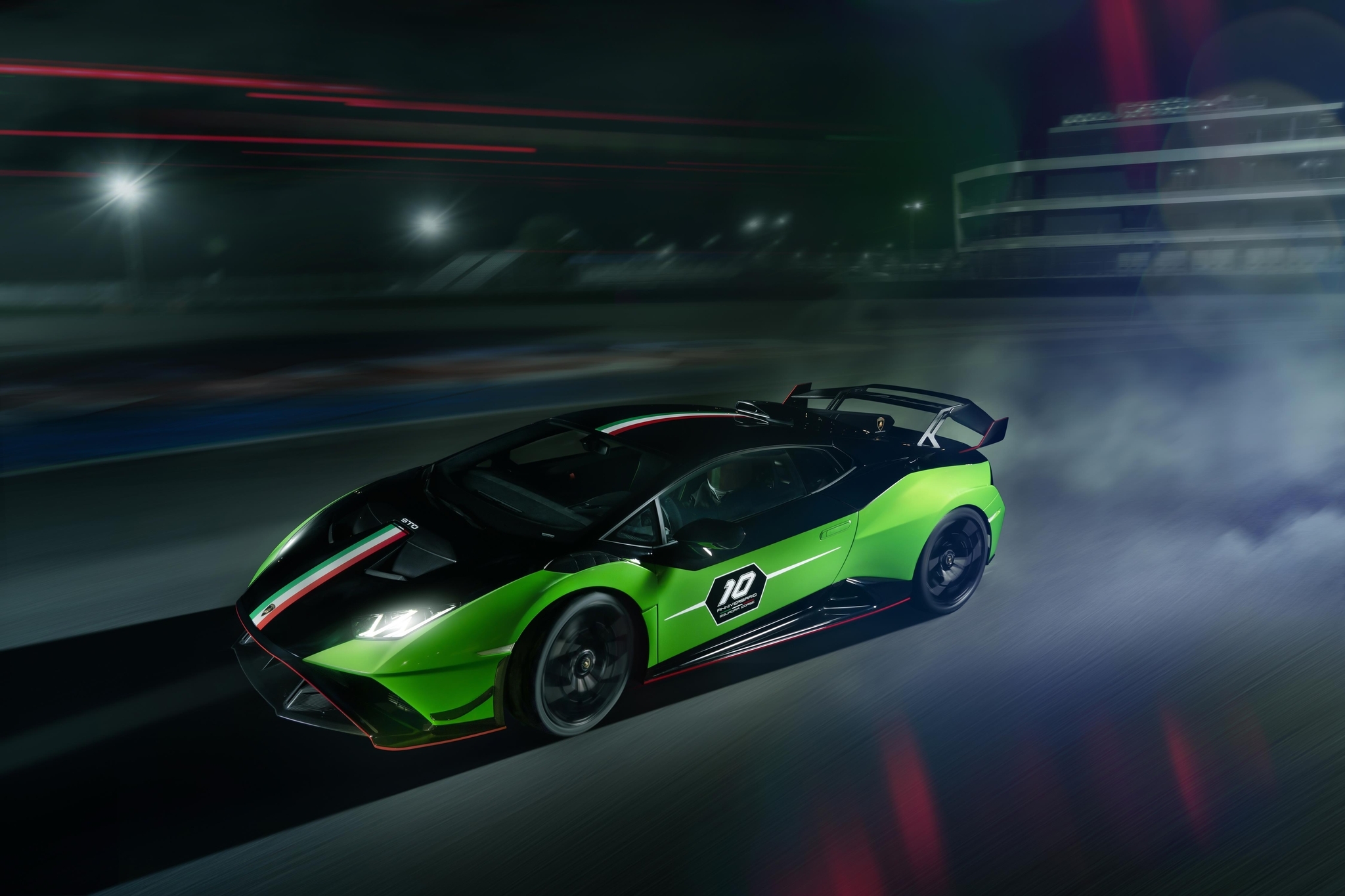 Lamborghini построила Huracan STO SC 10° Anniversario к юбилею заводской команды