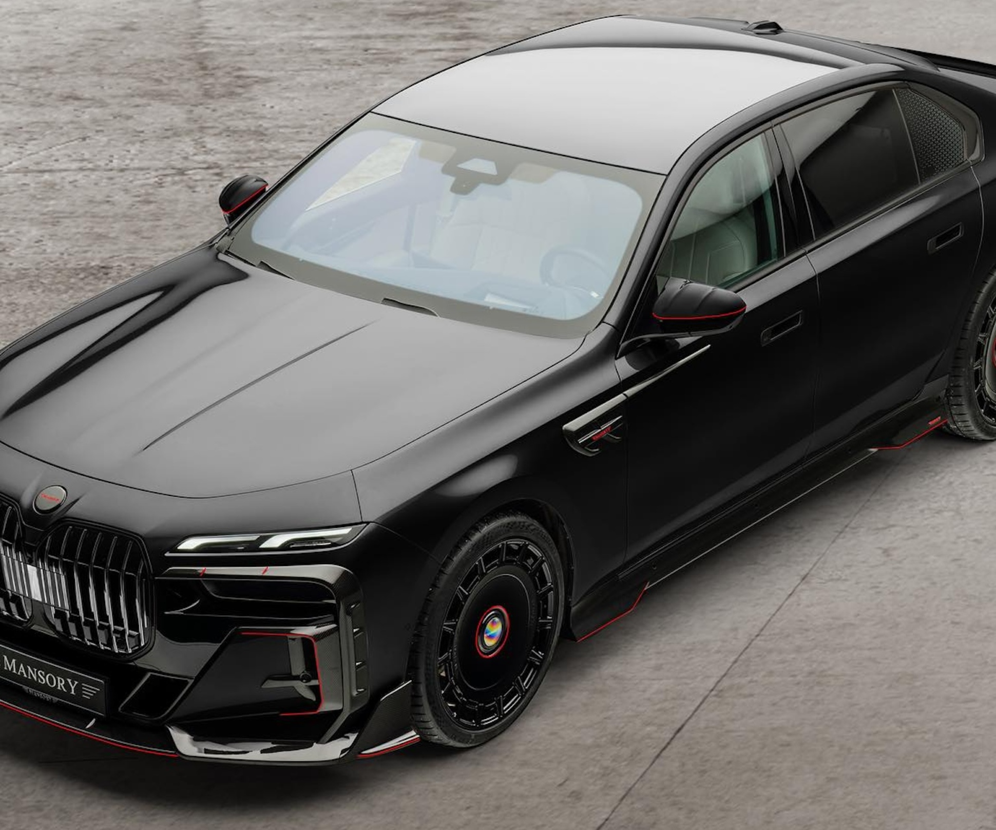 Mansory доработала новое поколение BMW 7-Series на свой вкус — Motor