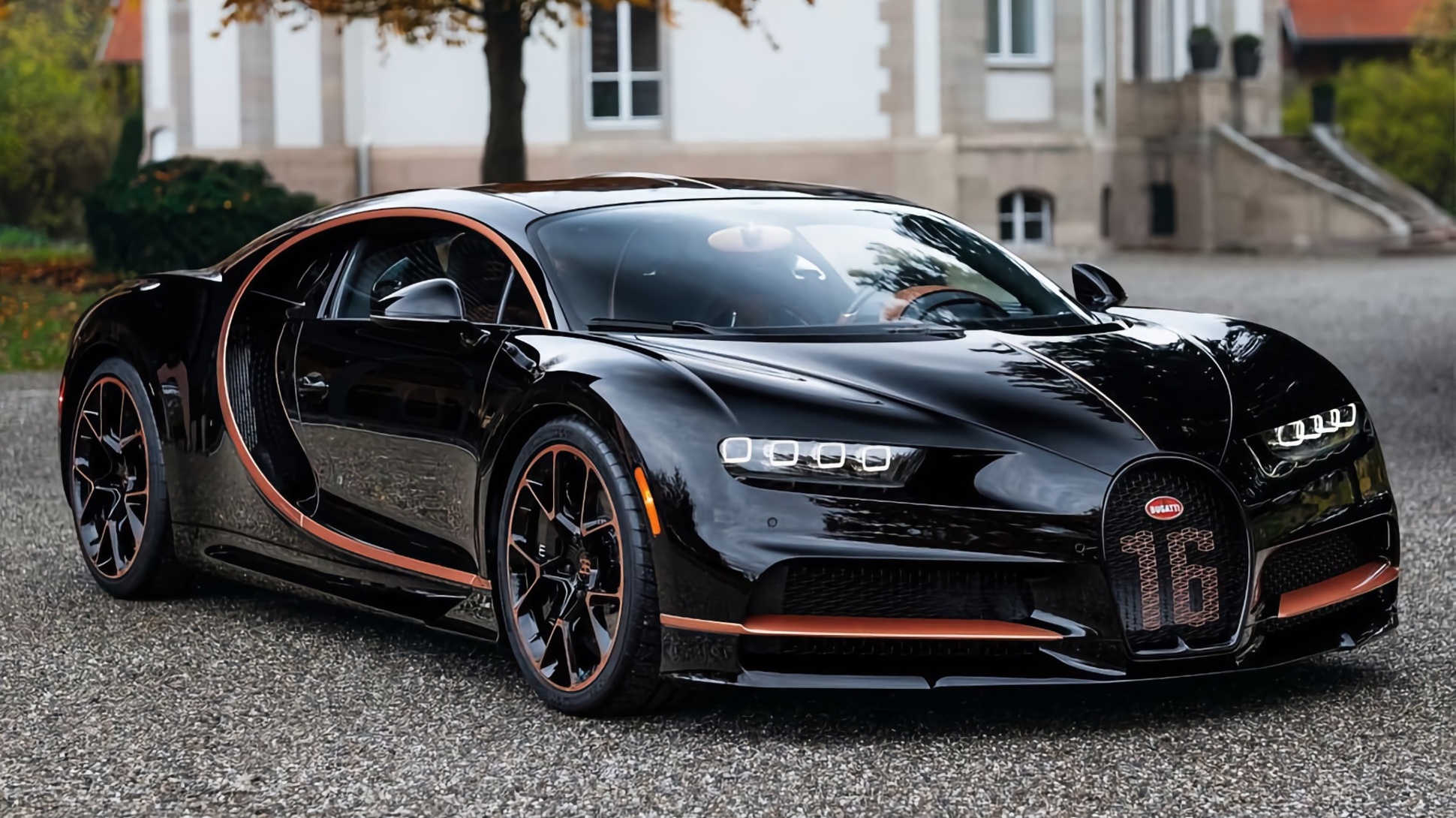 Bugatti выпустила последний Chiron — Motor