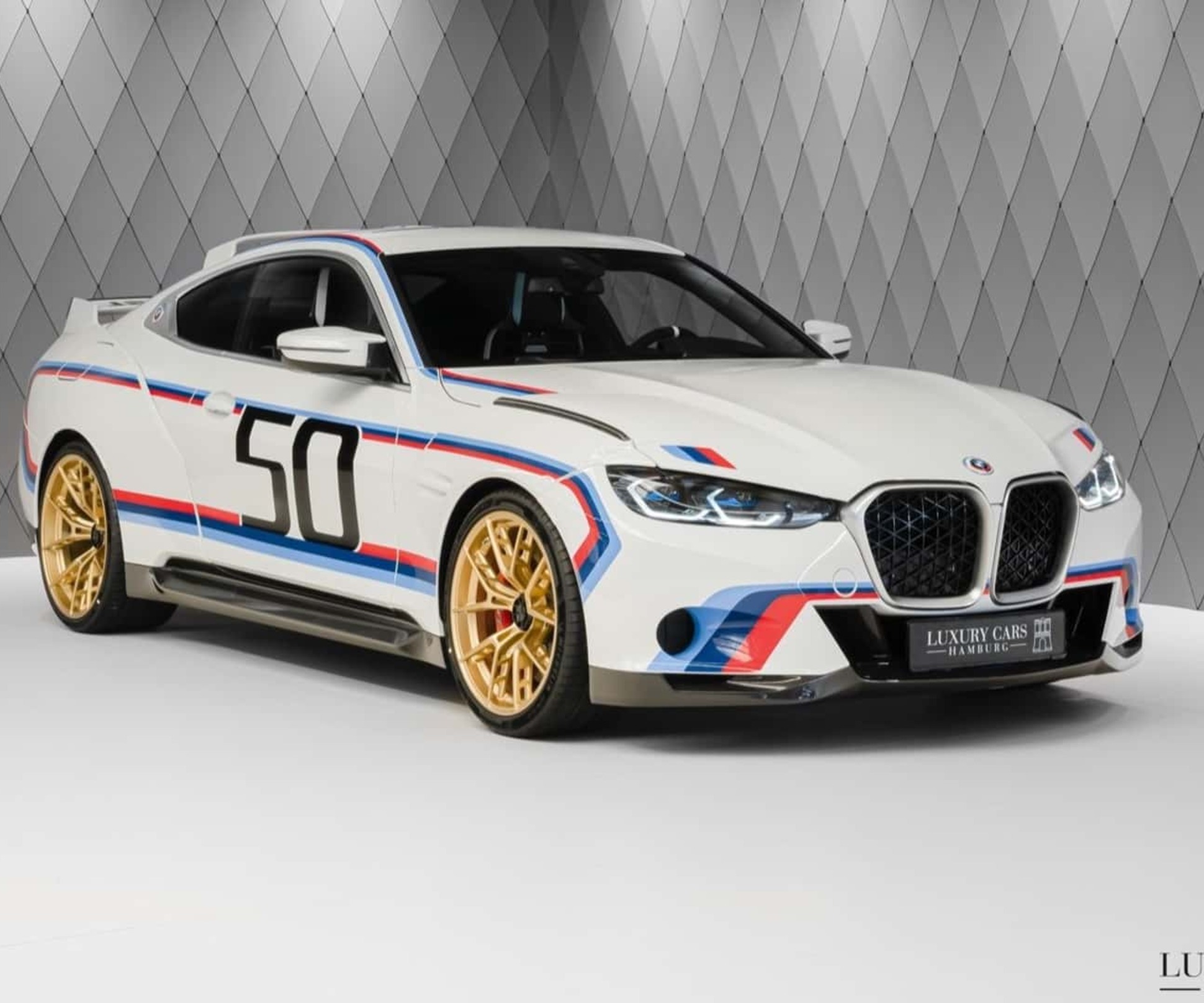 Редчайшее купе BMW 3.0 CSL выставили на продажу — Motor