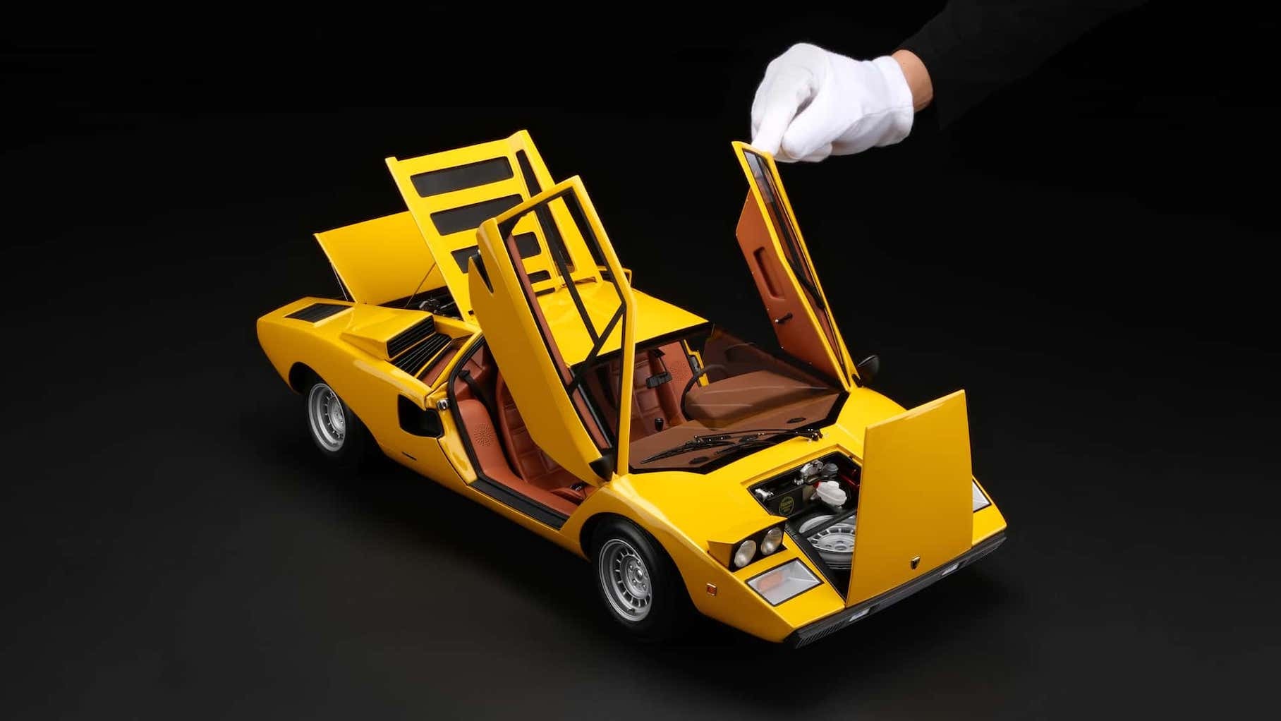 Компания Amalgam выпустила линейку игрушечных Lamborghini стоимостью от полутора миллионов рублей