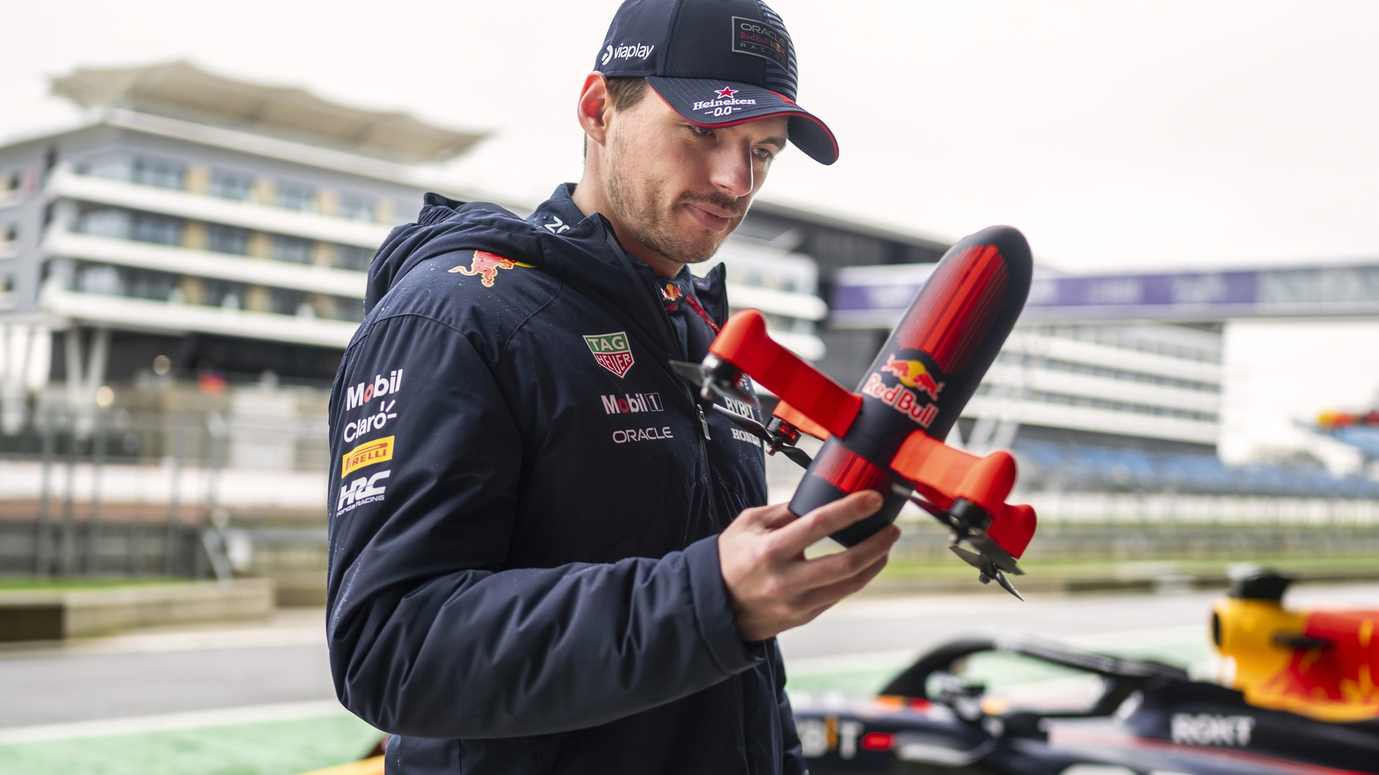 Red Bull построил квадрокоптер быстрее болида Формулы-1 — Motor