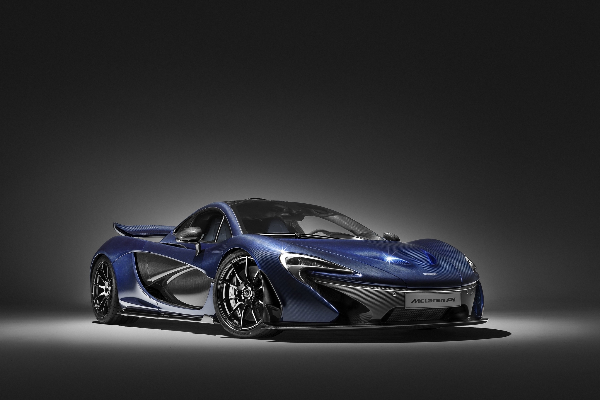 Компания McLaren готовит новый 1000-сильный супергибрид с мотором V8