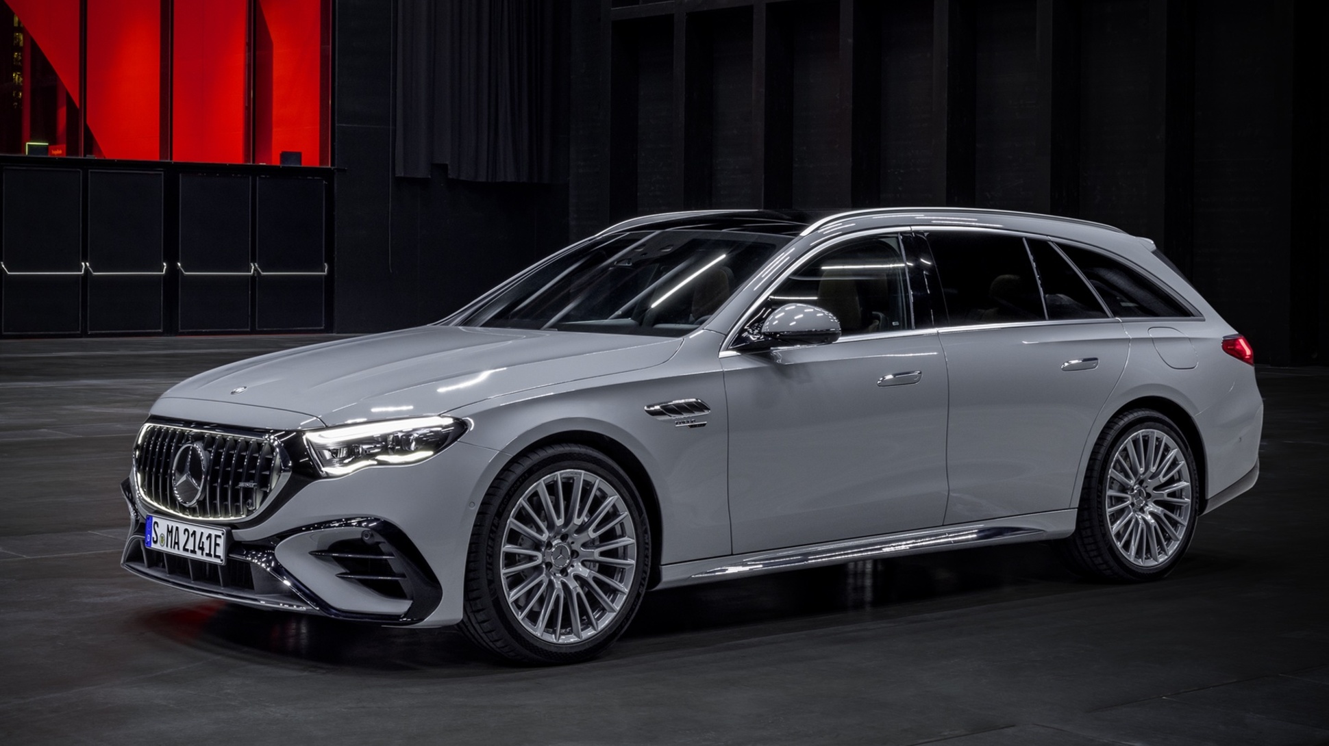 Новый Mercedes-Benz E-Class стал мощным гибридом — Motor