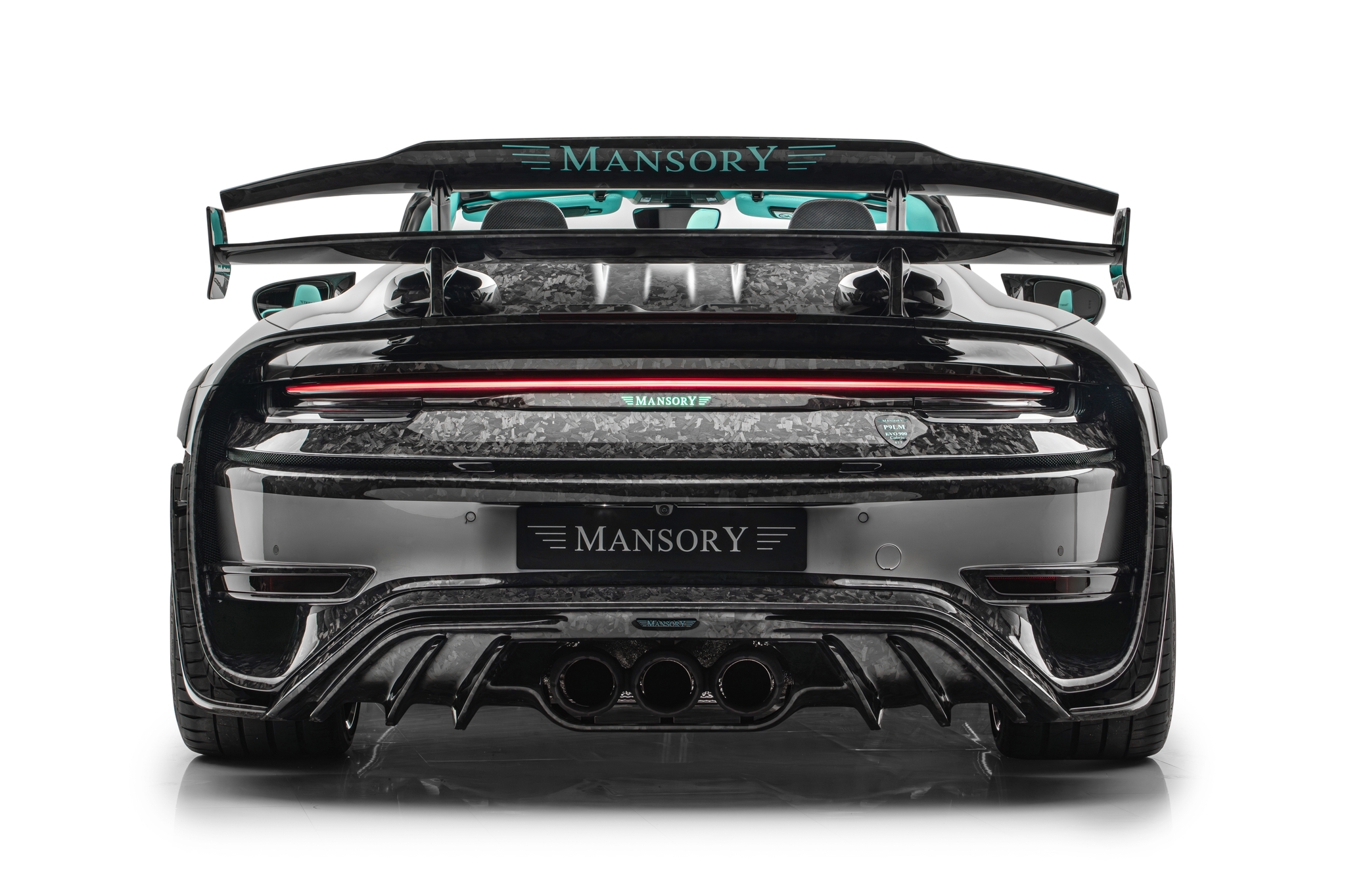 Компания Mansory построила безумный 900-сильный кабриолет Porsche 911