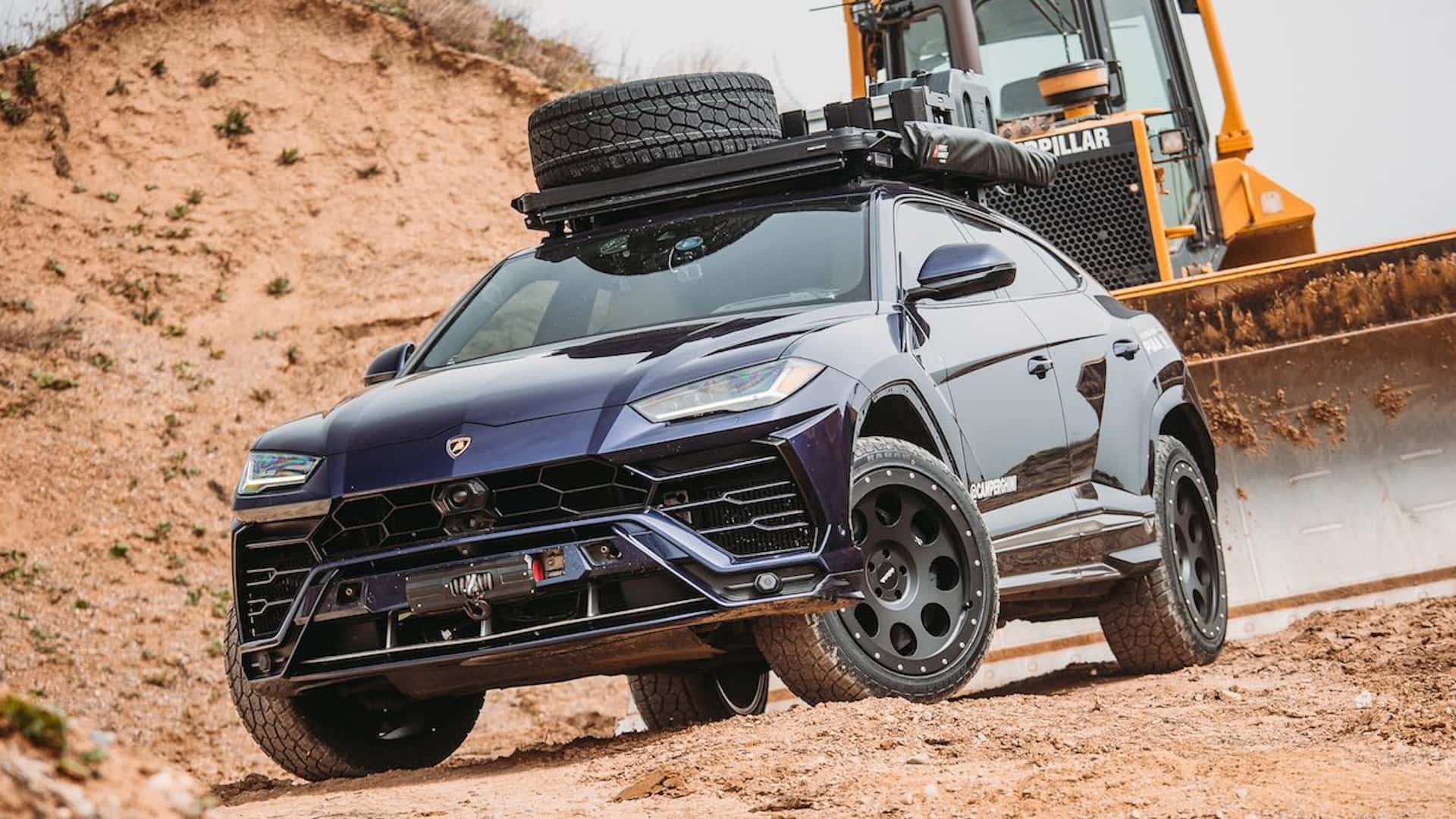 Lamborghini Urus превратили в спортивный внедорожный дом на колёсах