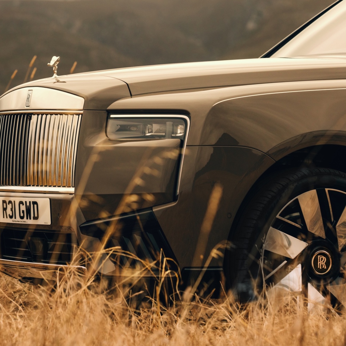 Rolls-Royce Cullinan обновился и получил странное «лицо» — Motor