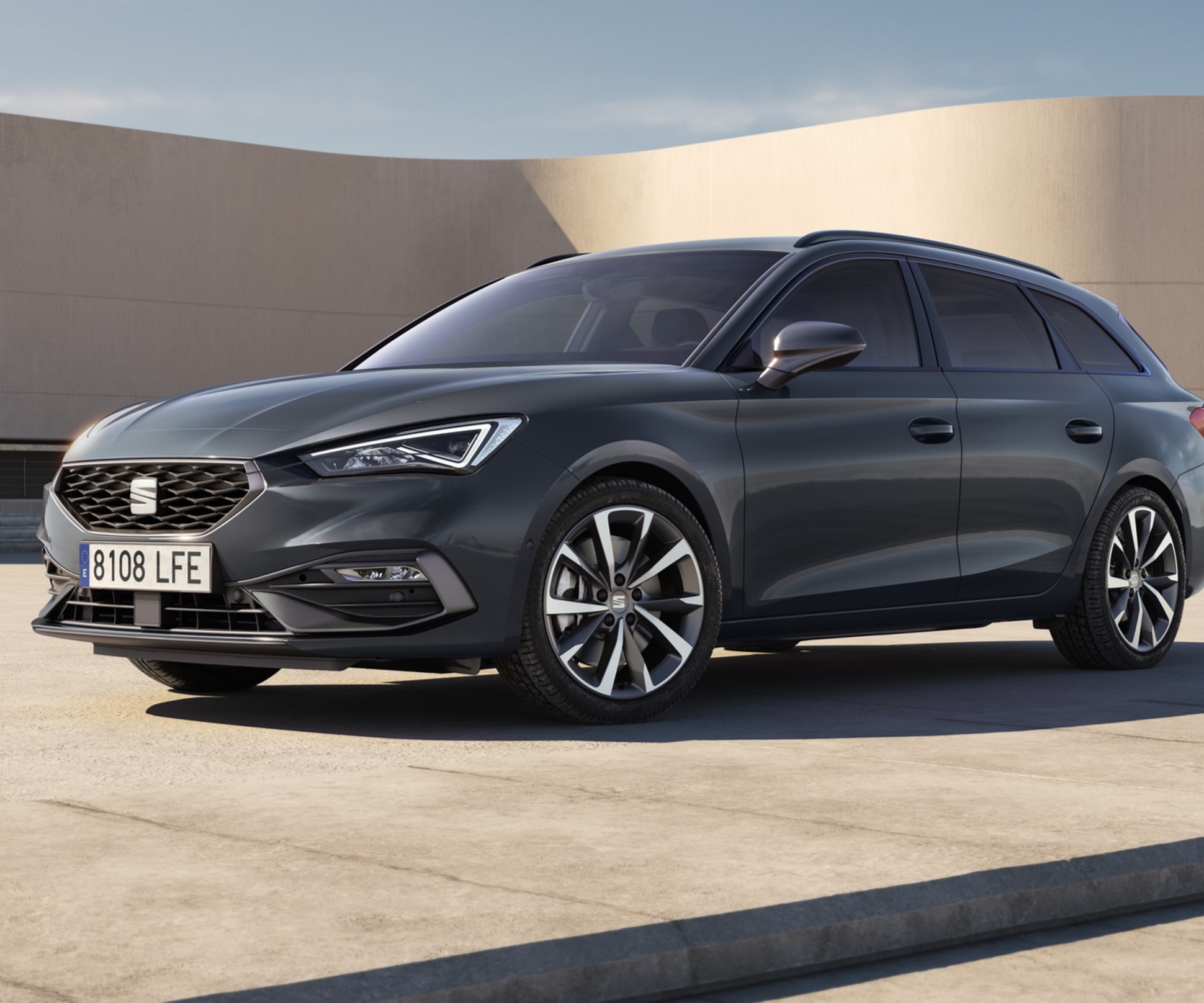 Представлен обновленный Seat Leon с новыми двигателями и медиасистемой —  Motor