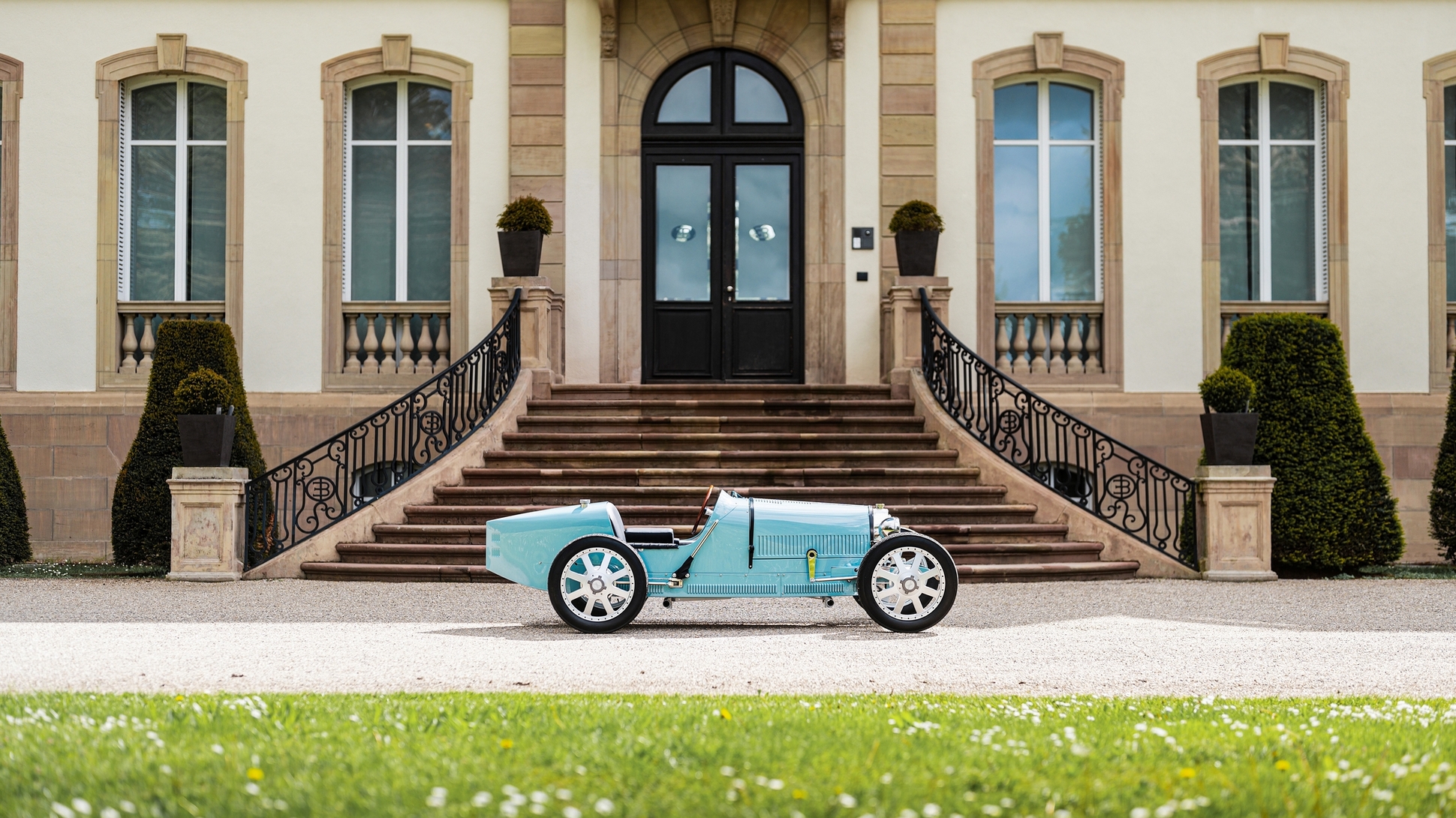 Bugatti сделала эксклюзивную версию детского спорткара Baby II — Motor