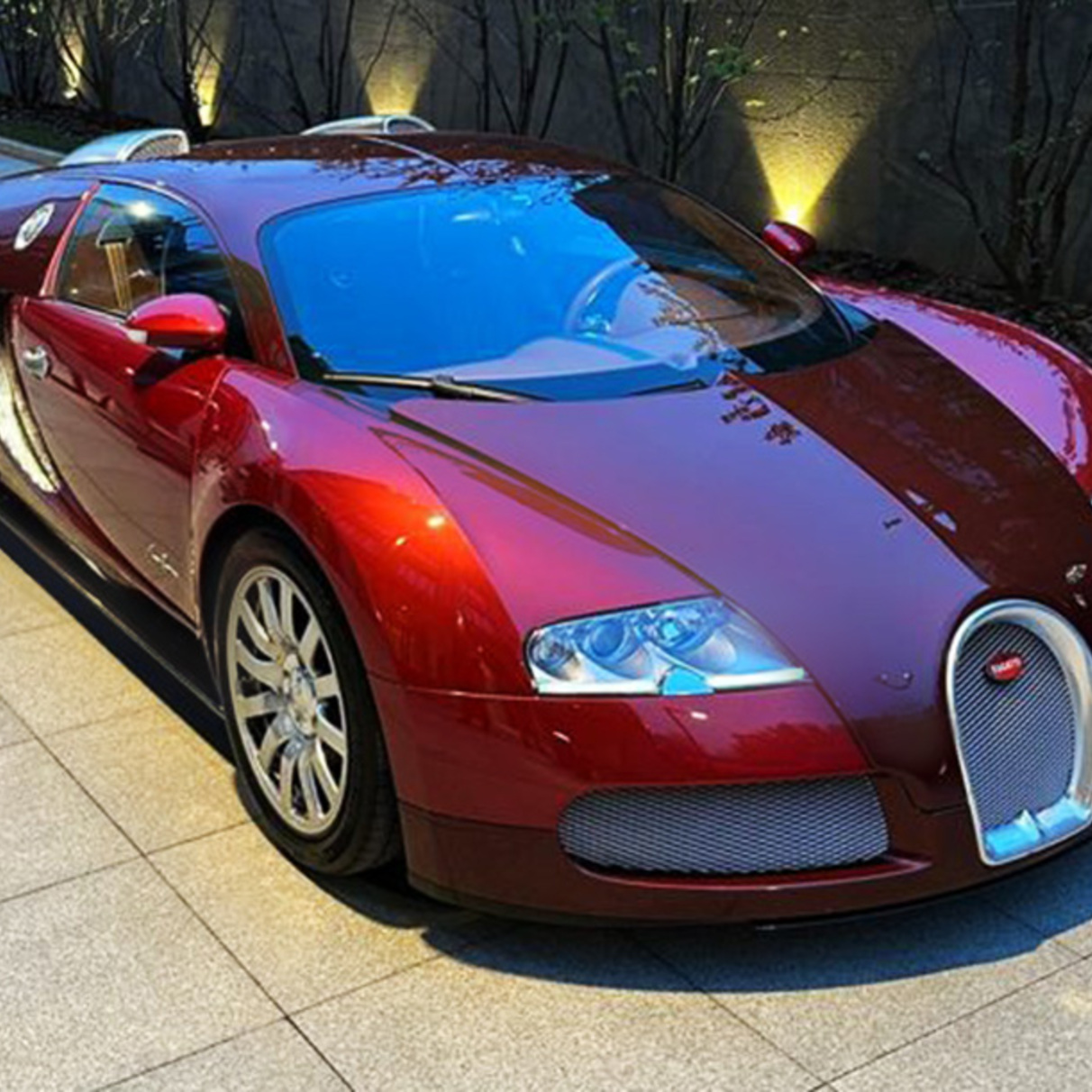 17-летний Bugatti Veyron продают в Москве за 185 миллионов рублей — Motor