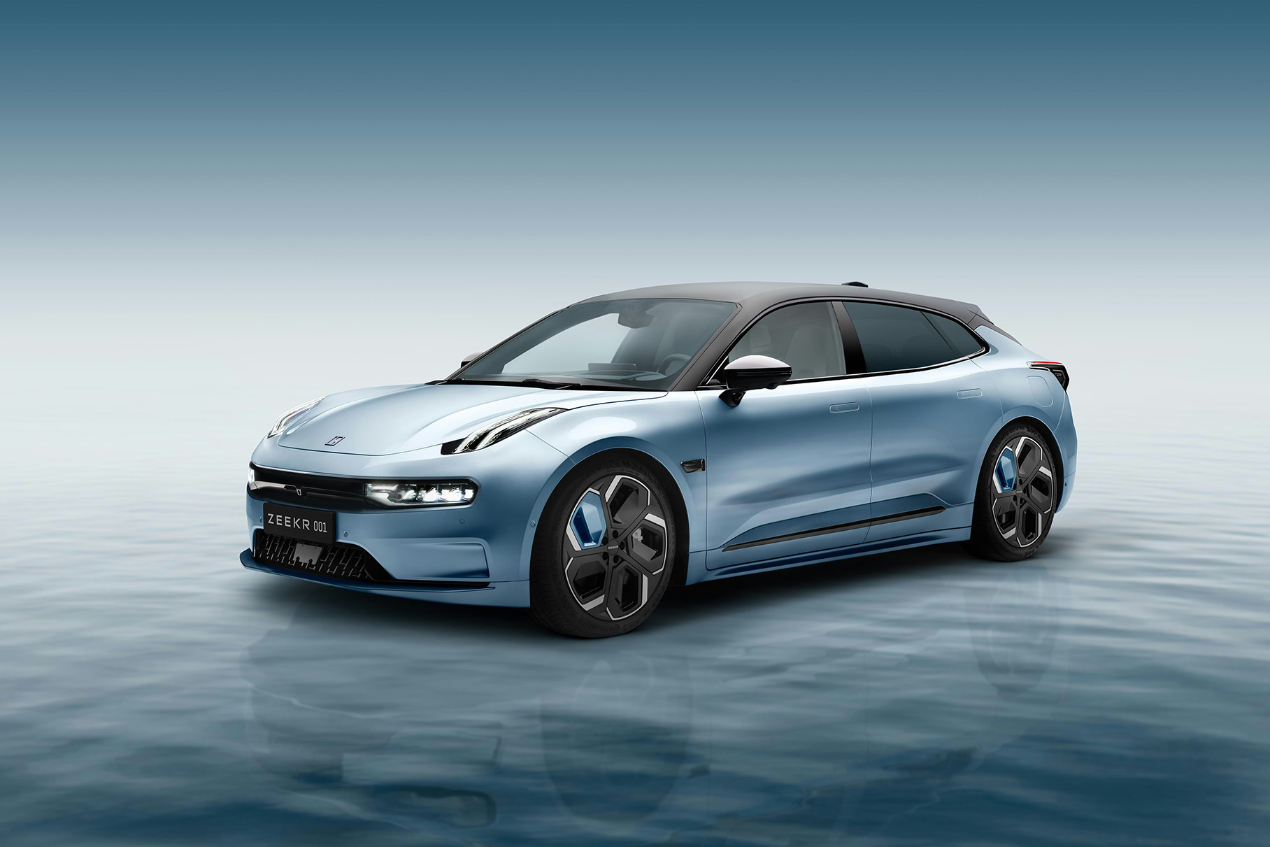 Выяснилось, сможет ли Zeekr блокировать электрокары на территории России