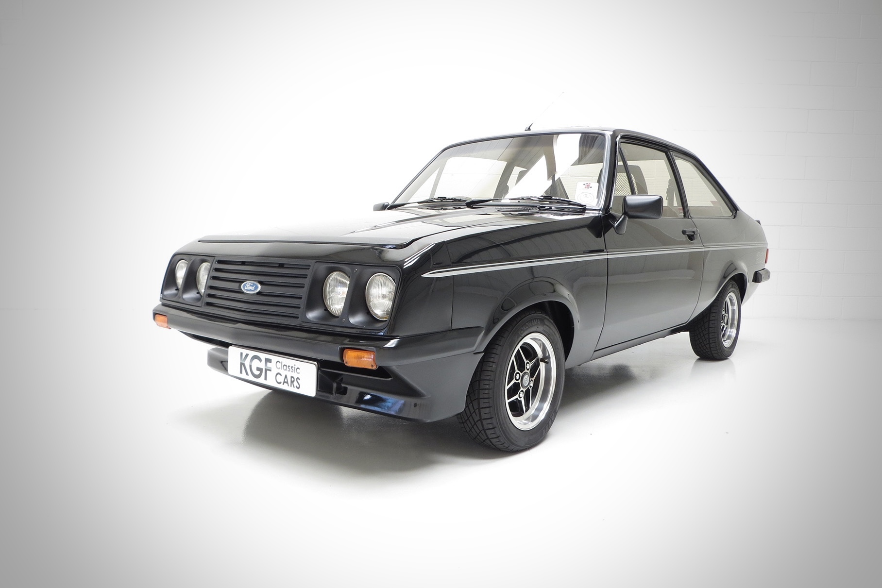 В Великобритании продают Ford Escort 1979 года почти без пробега