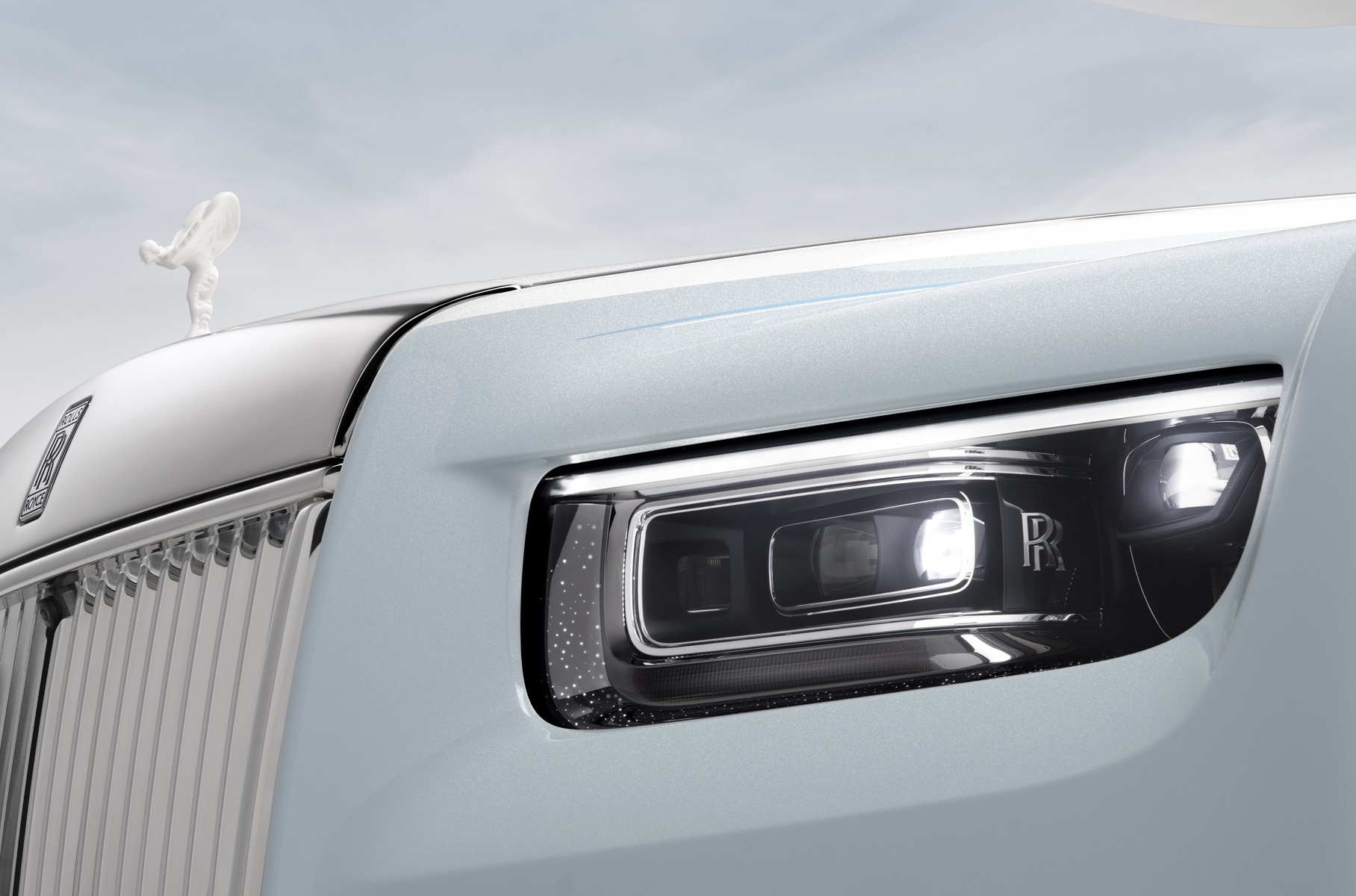 У Rolls-Royce Phantom Extended появилась специальная версия Scintilla