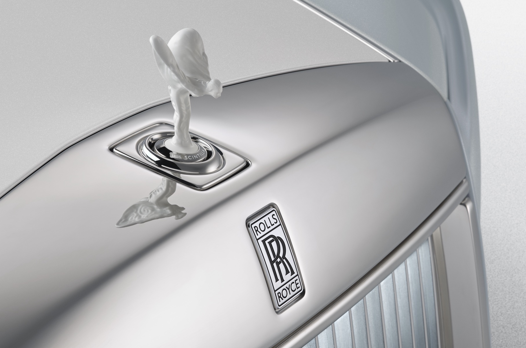 У Rolls-Royce Phantom Extended появилась специальная версия Scintilla