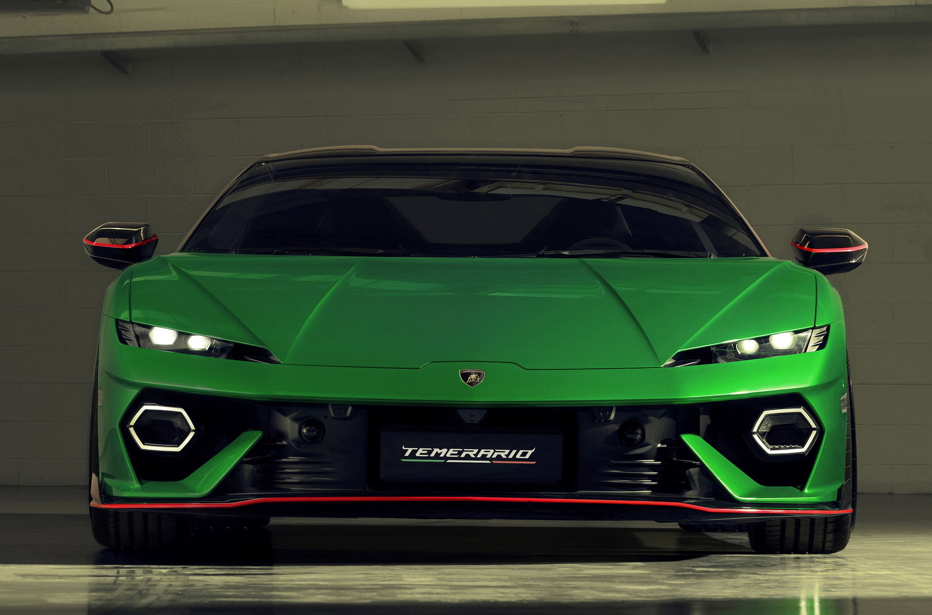 Новый Lamborghini Temerario: супергибрид на смену бестселлеру