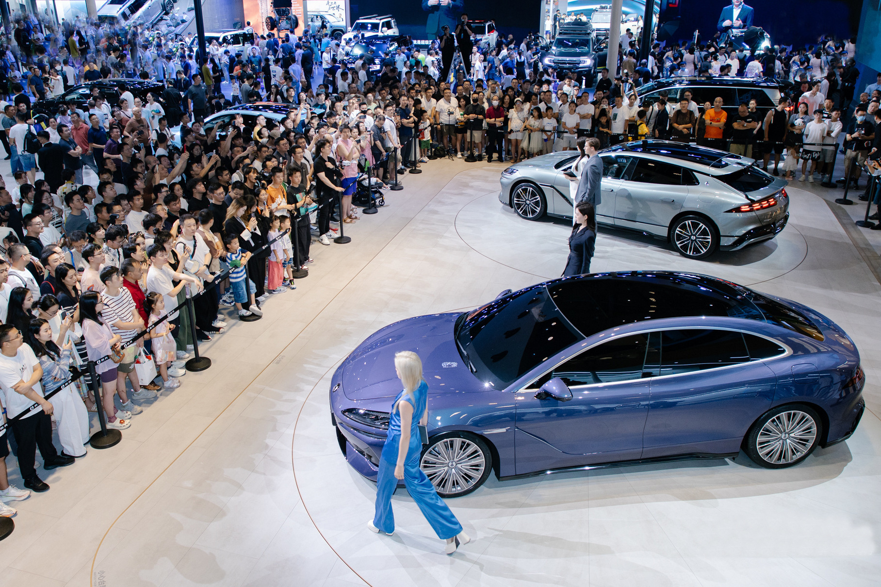 Новинки автосалона в Чэнду