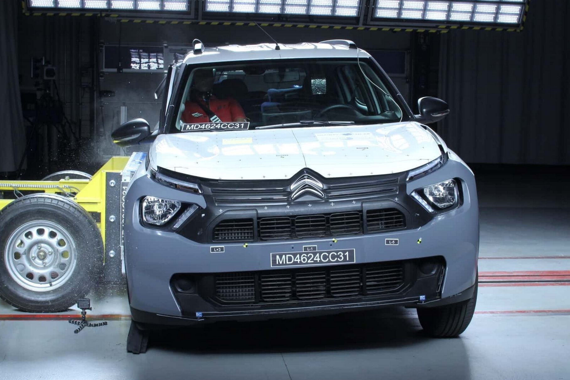 Новый кроссовер Citroen провалил краш-тест: ноль звезд