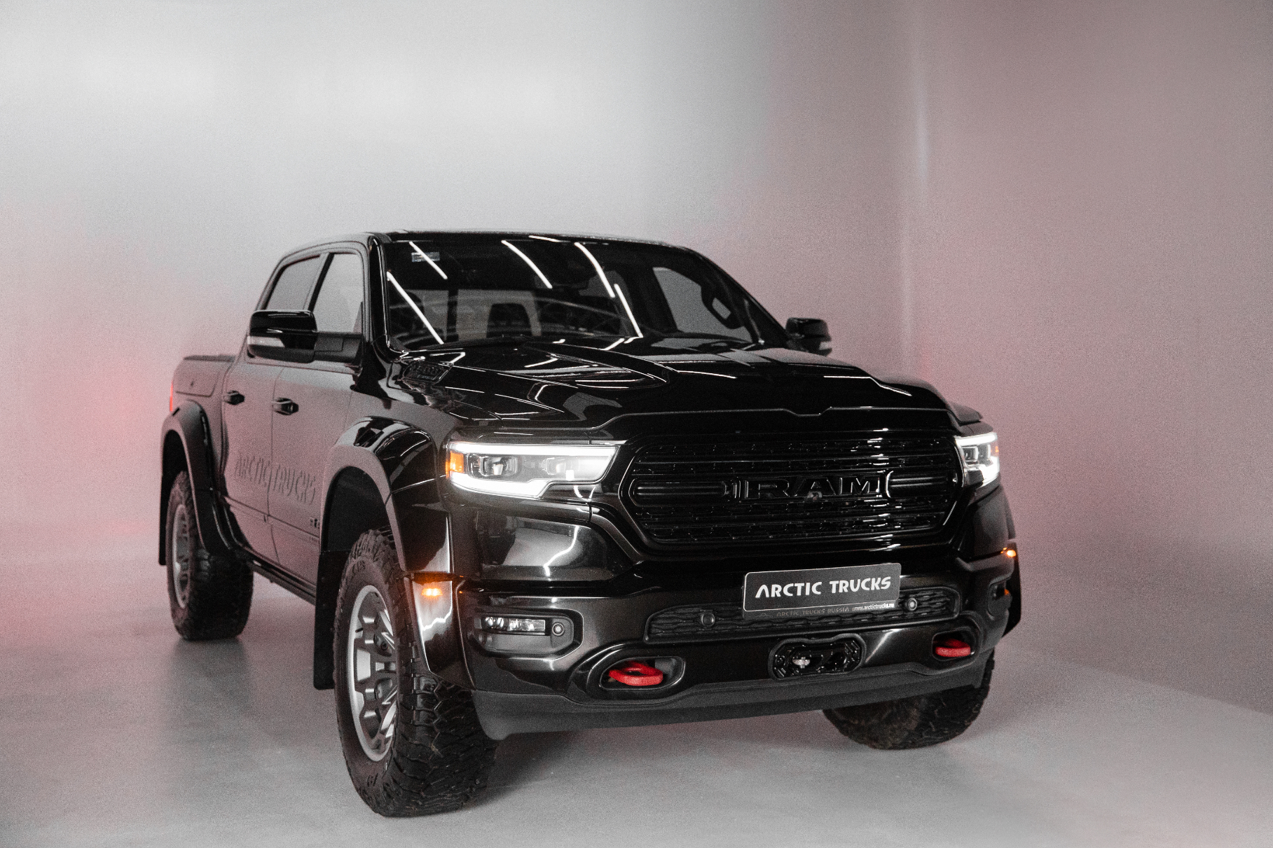 В России продается RAM 1500 в экстремальном тюнинге от Arctic Trucks