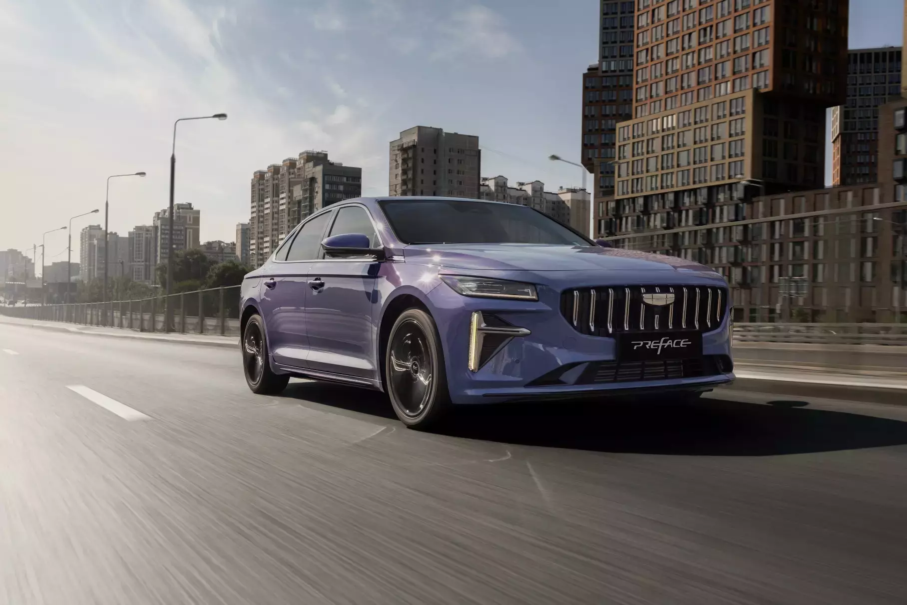 Дептранс перечислил марки авто, которые чаще всего эвакуировали без номеров