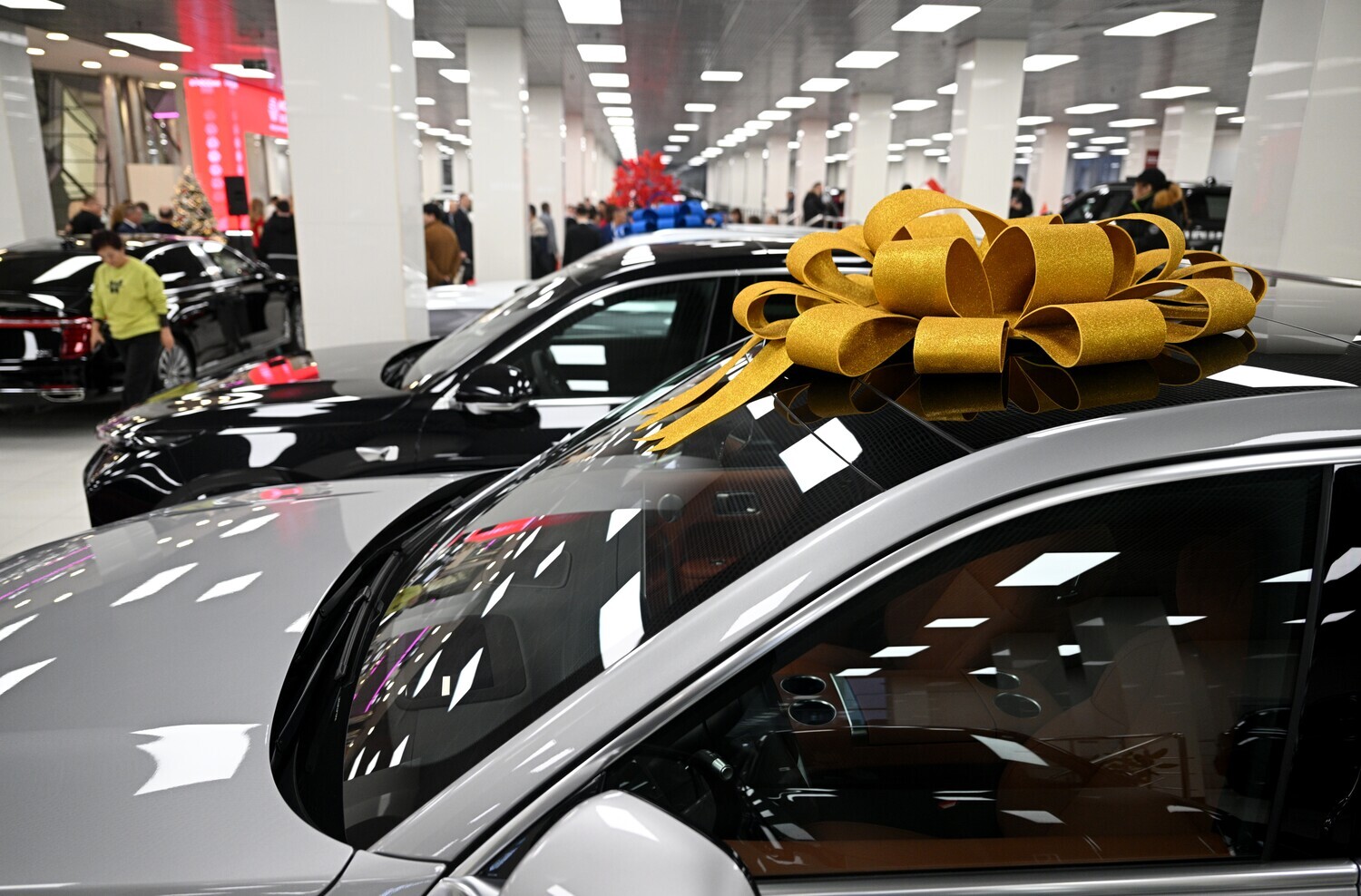 В Казахстане введут заградительный утильсбор для автомобилей из России