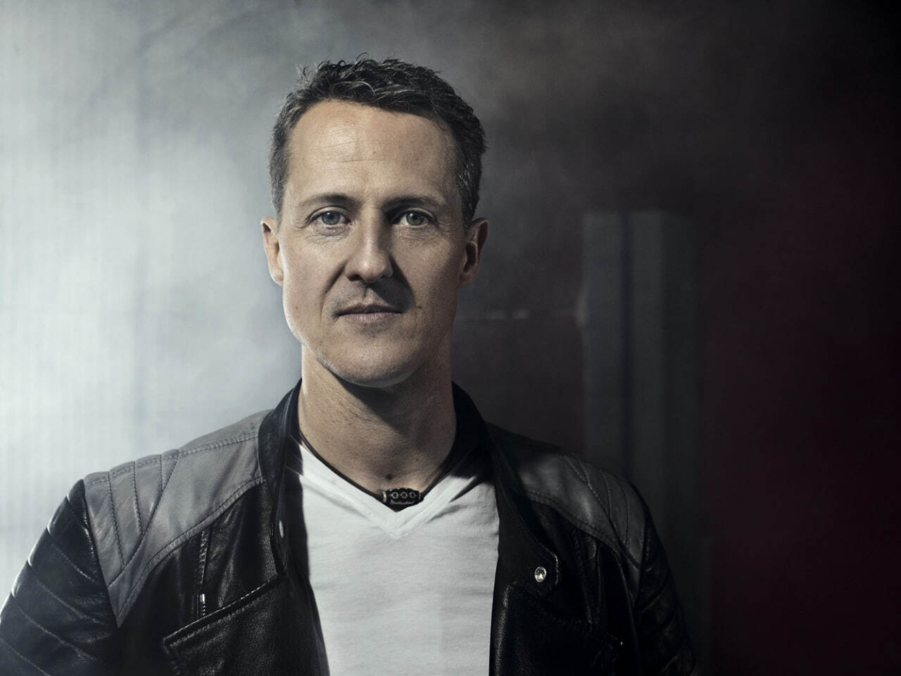 Daily Mail: Шумахер больше не прикован к постели и передвигается на коляске