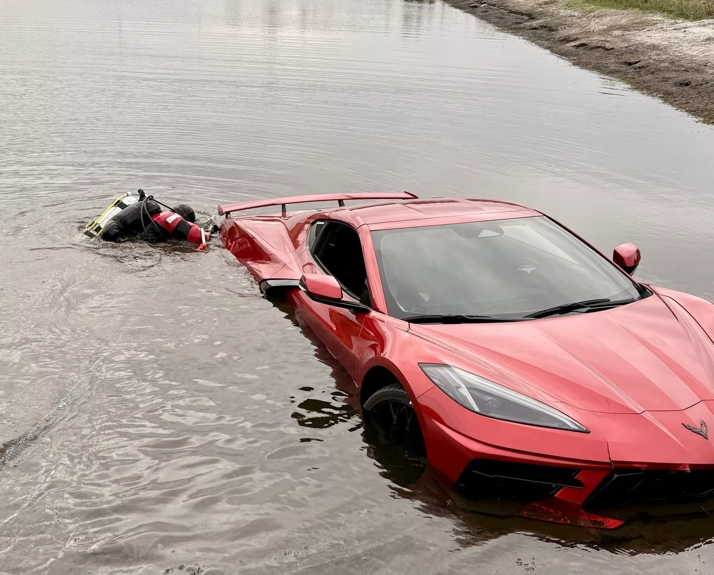 Росгосстрах отверг влияние цвета автомобиля и даты рождения водителя на ДТП