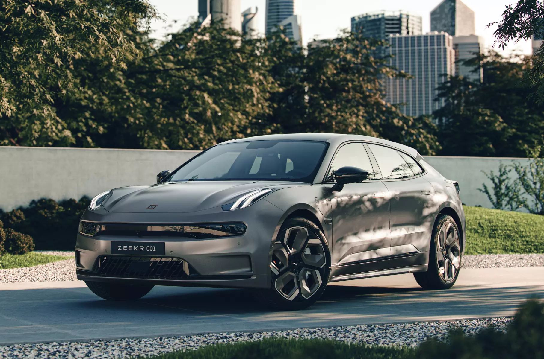 В Китае отзывают Zeekr из-за неконтролируемого нагрева батареи