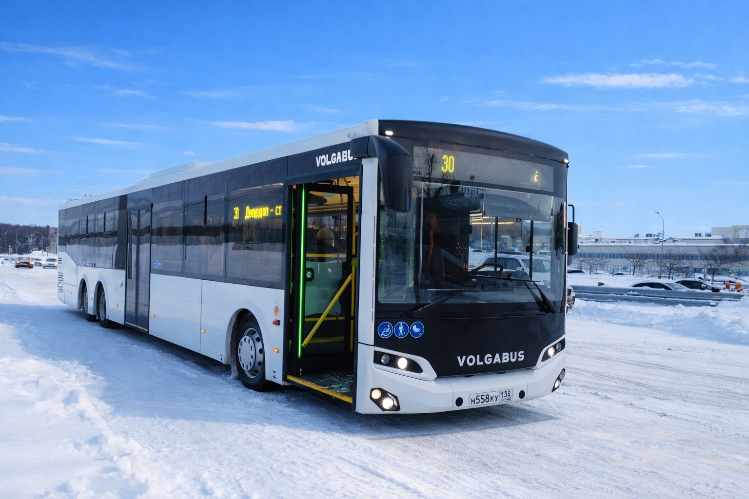 В России стартовали тесты трёхосного Гипербаса от марки Volgabus