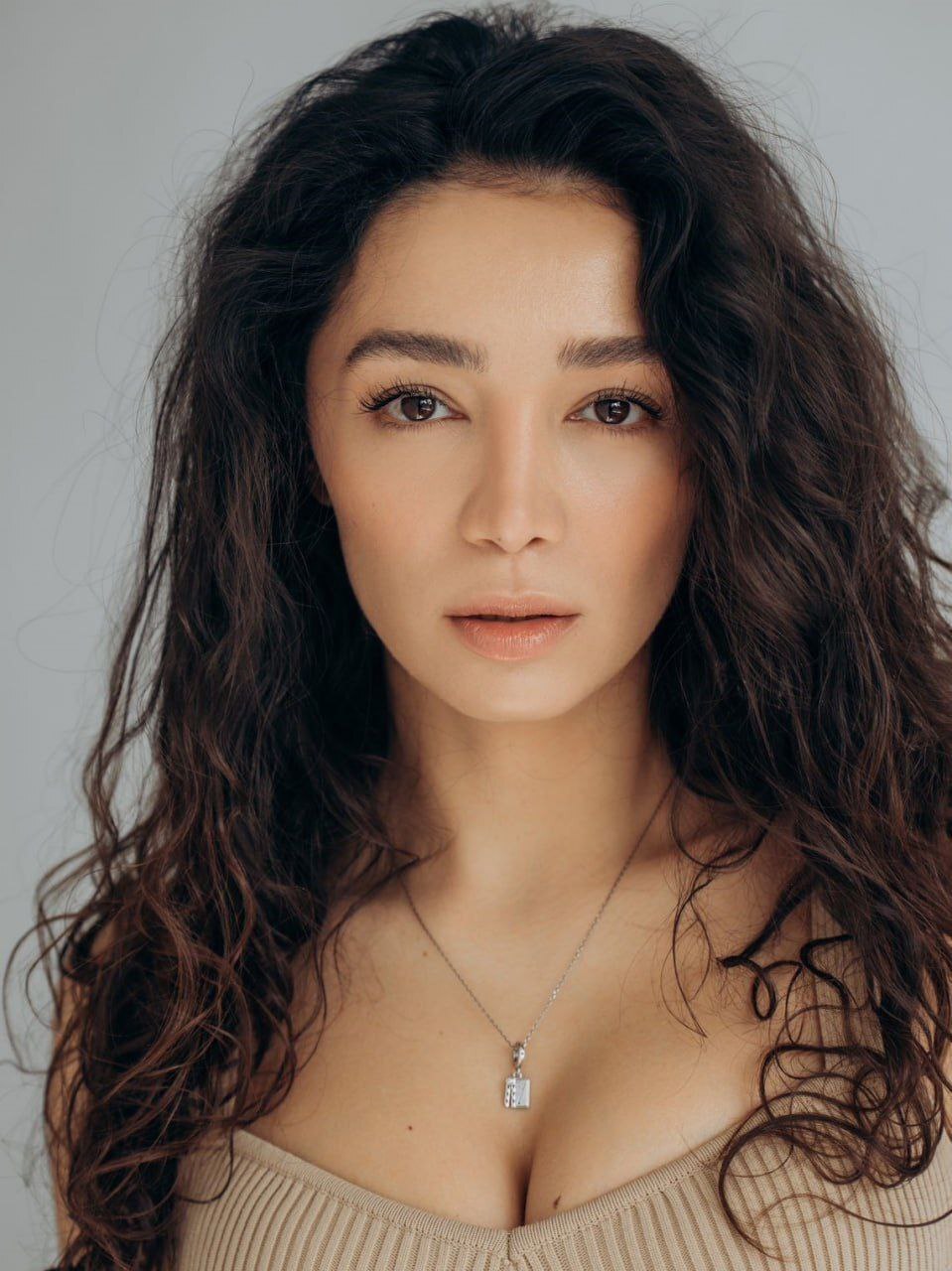 112: актриса Санора Кирсанова со своей матерью попала в ДТП