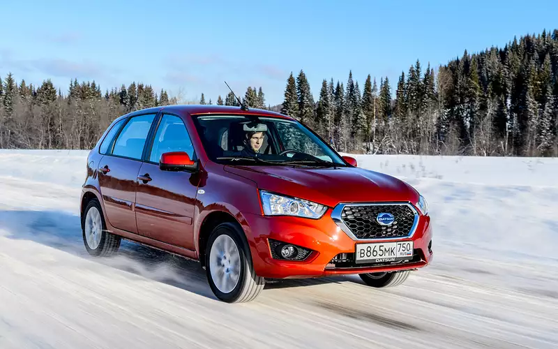 Автоэксперт Зиновьев перечислил 7 минусов хетчбэка Datsun mi-DO