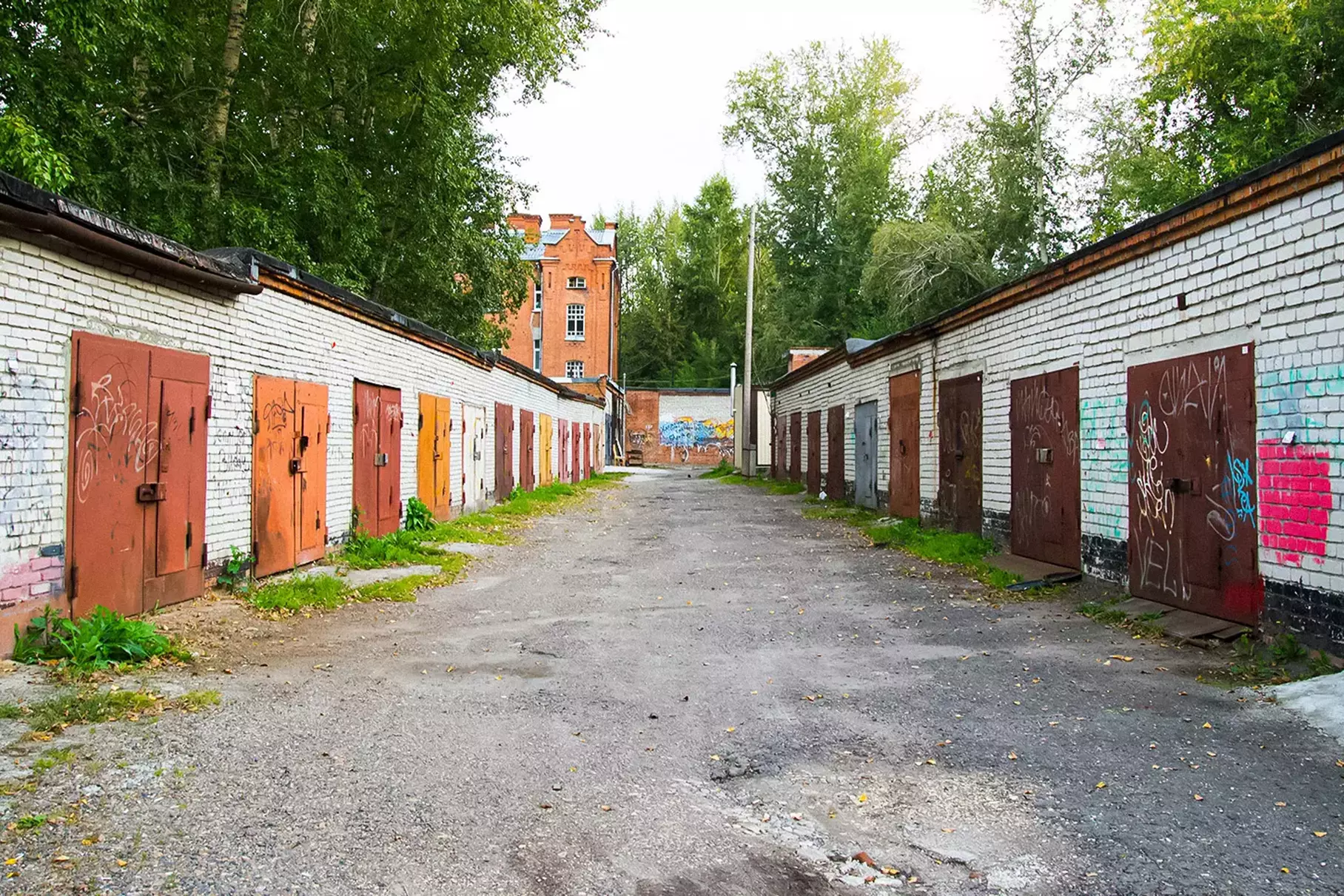 В Госдуме рассмотрят законопроект о продлении гаражной амнистии до 2031 года