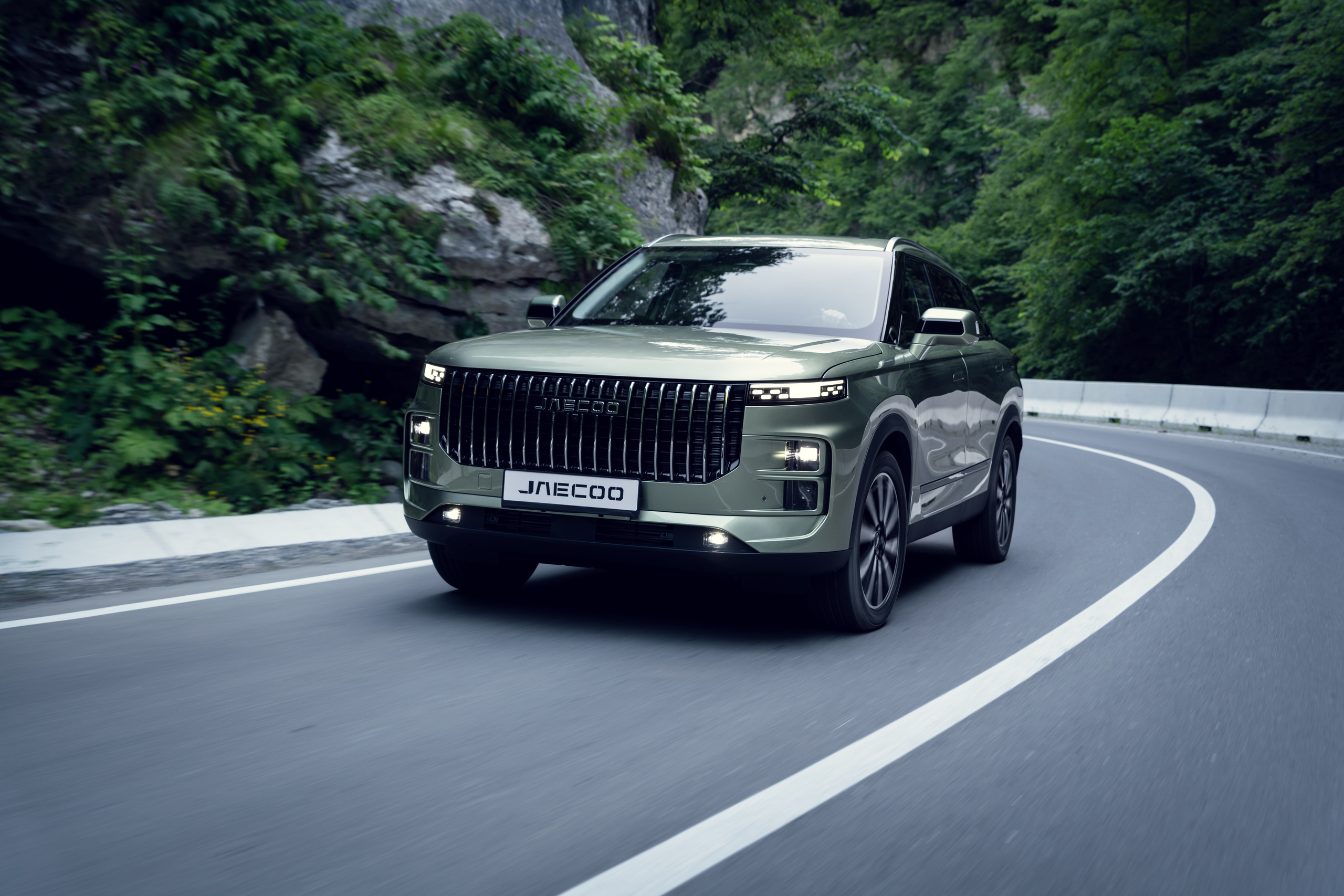 В России сертифицированы кроссоверы Jeland J6 и J7 петербургской сборки