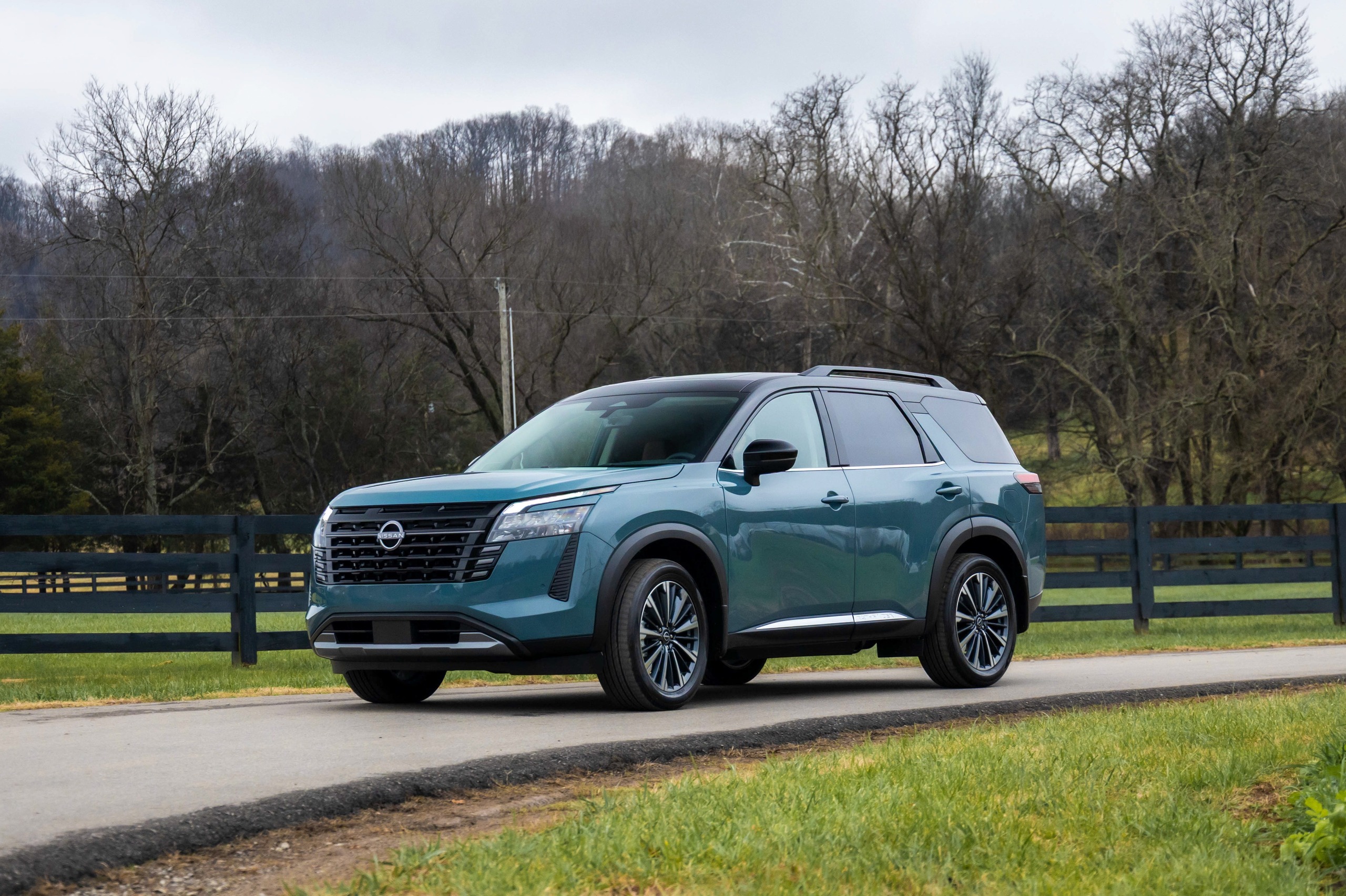 Nissan снова выпустит рамный внедорожник Pathfinder