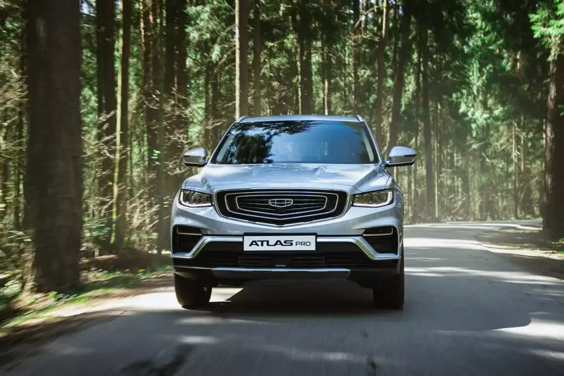 Автоэксперт Зиновьев перечислил 11 серьезных недостатков кроссовера Geely Atlas