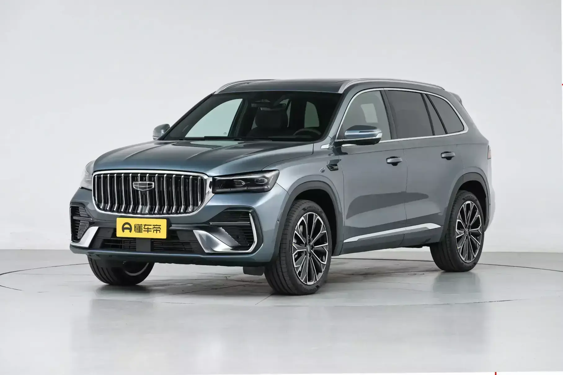 Импорт новых автомобилей в Россию вырос на 40 процентов