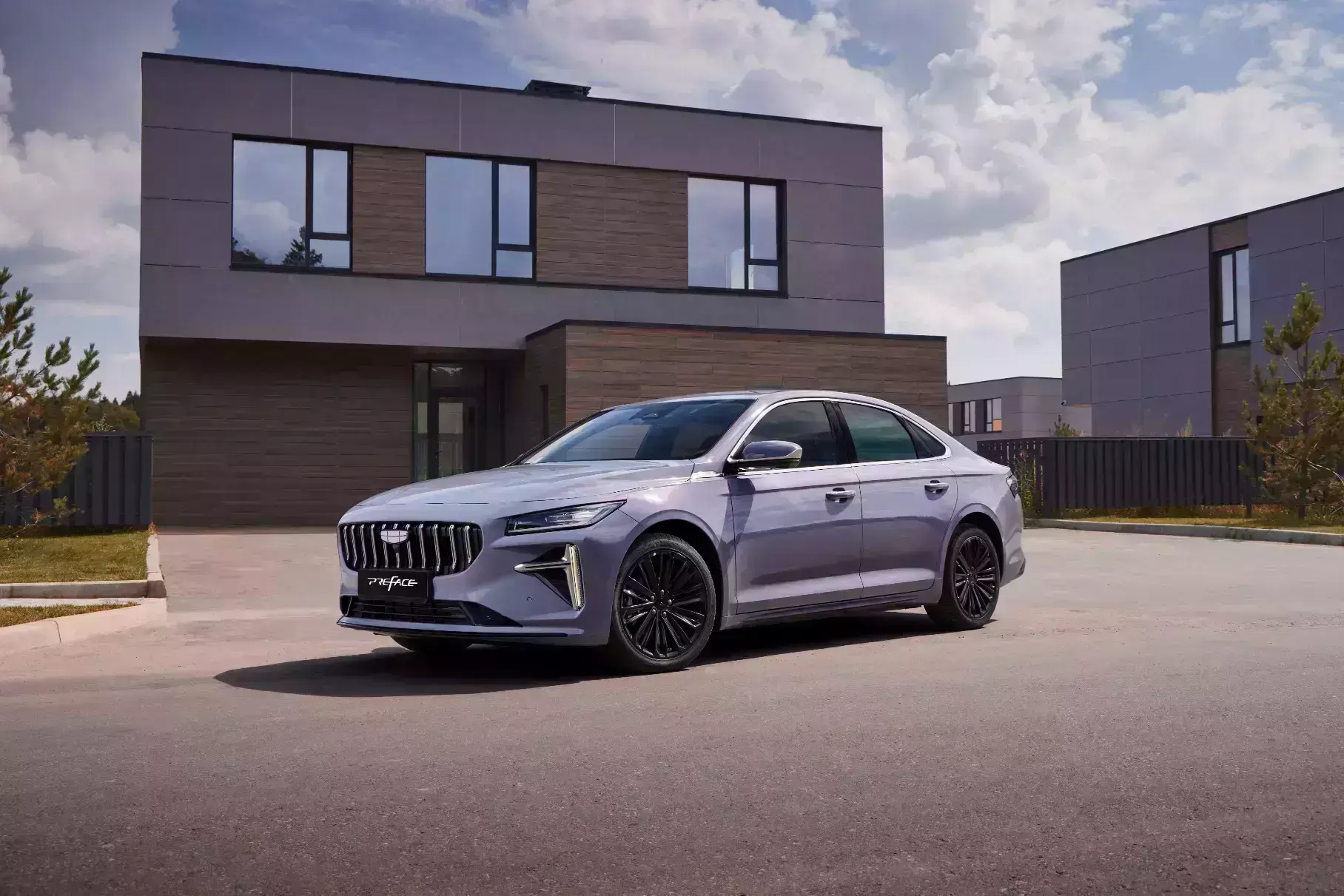 Дисконт на ободранный под утильсбор Geely Preface оказался скромным