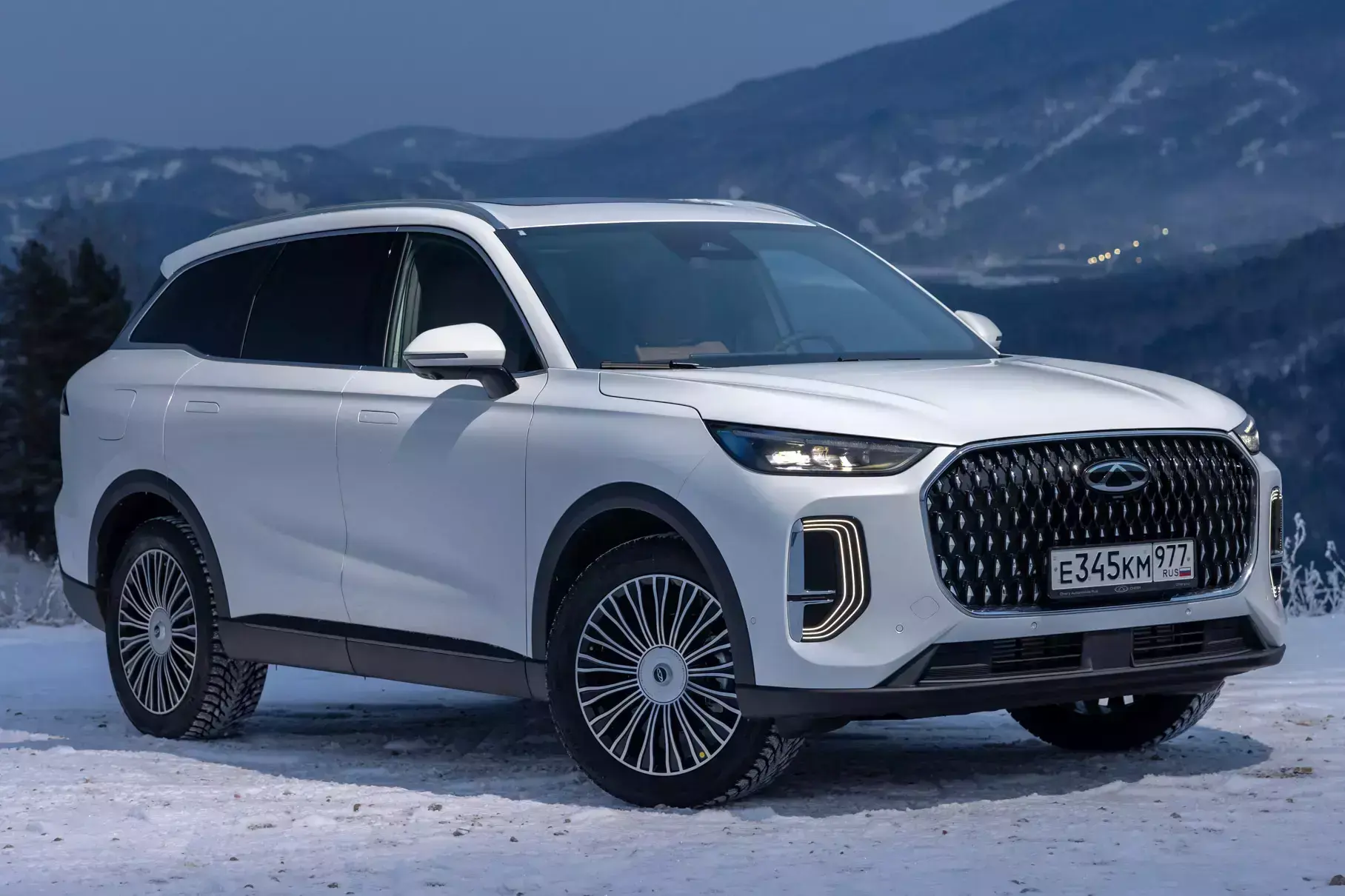 В Казахстане Chery Tiggo 9 на 37% дешевле, чем в России